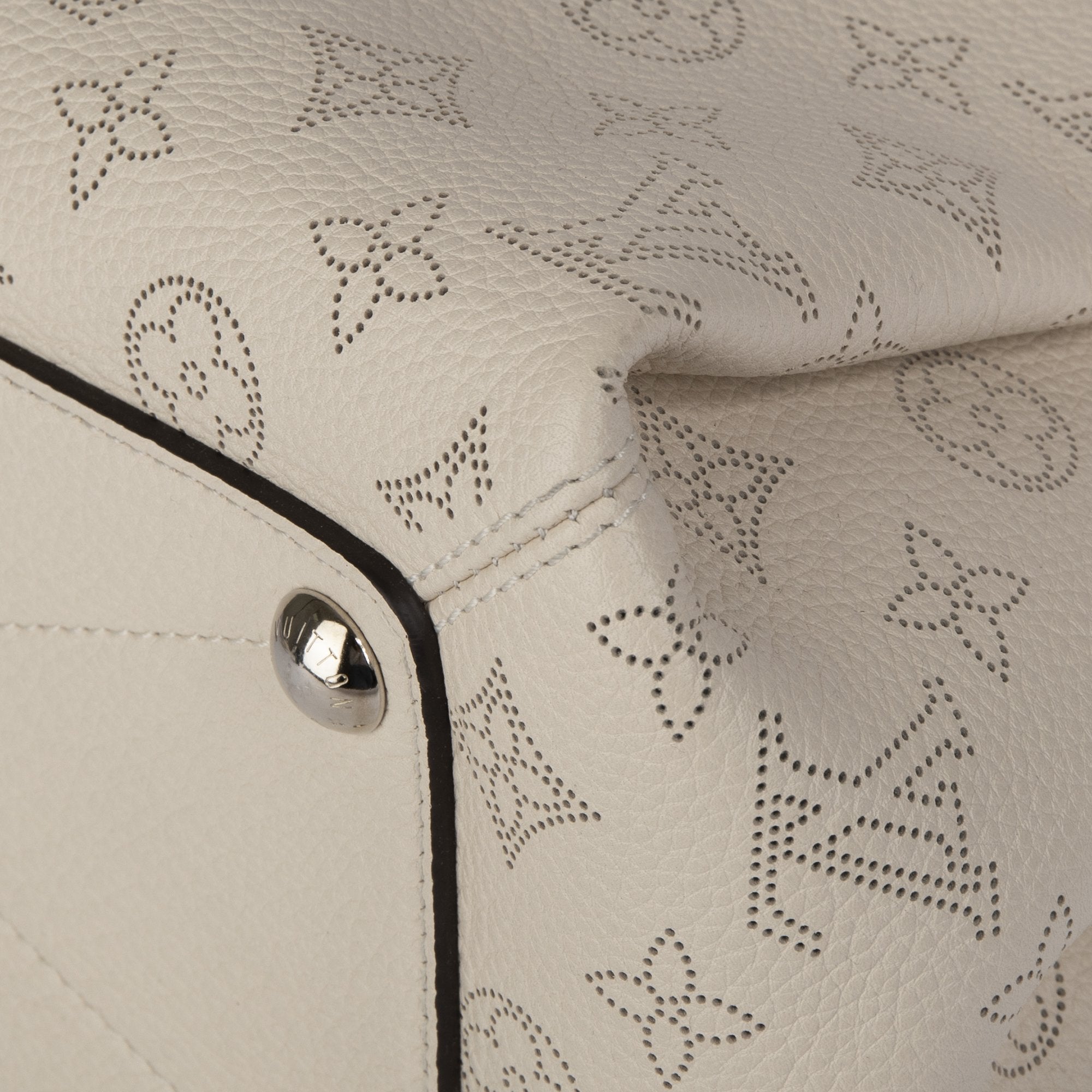 Louis Vuitton Mahina Babylone PM