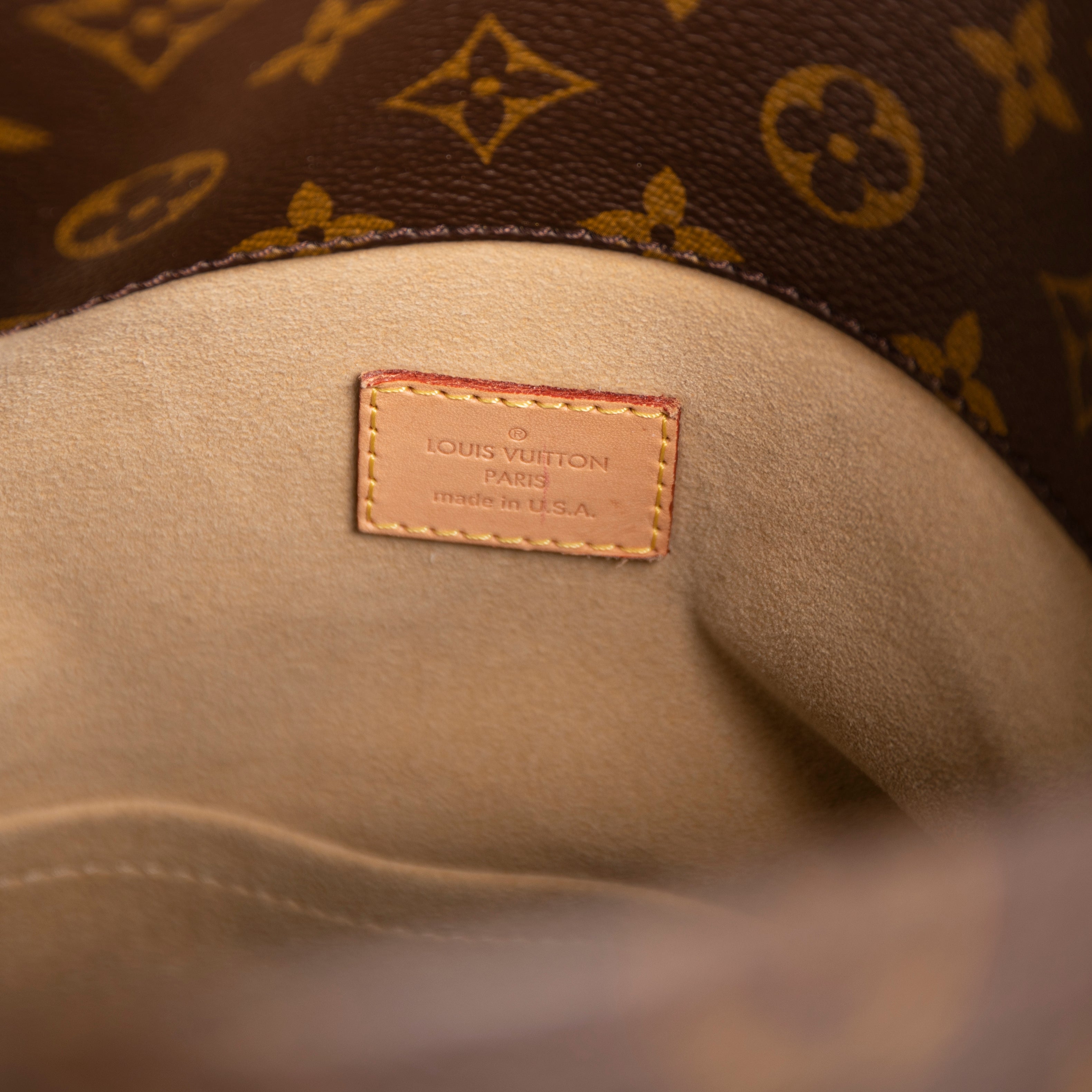 Louis Vuitton Monogram Artsy GM