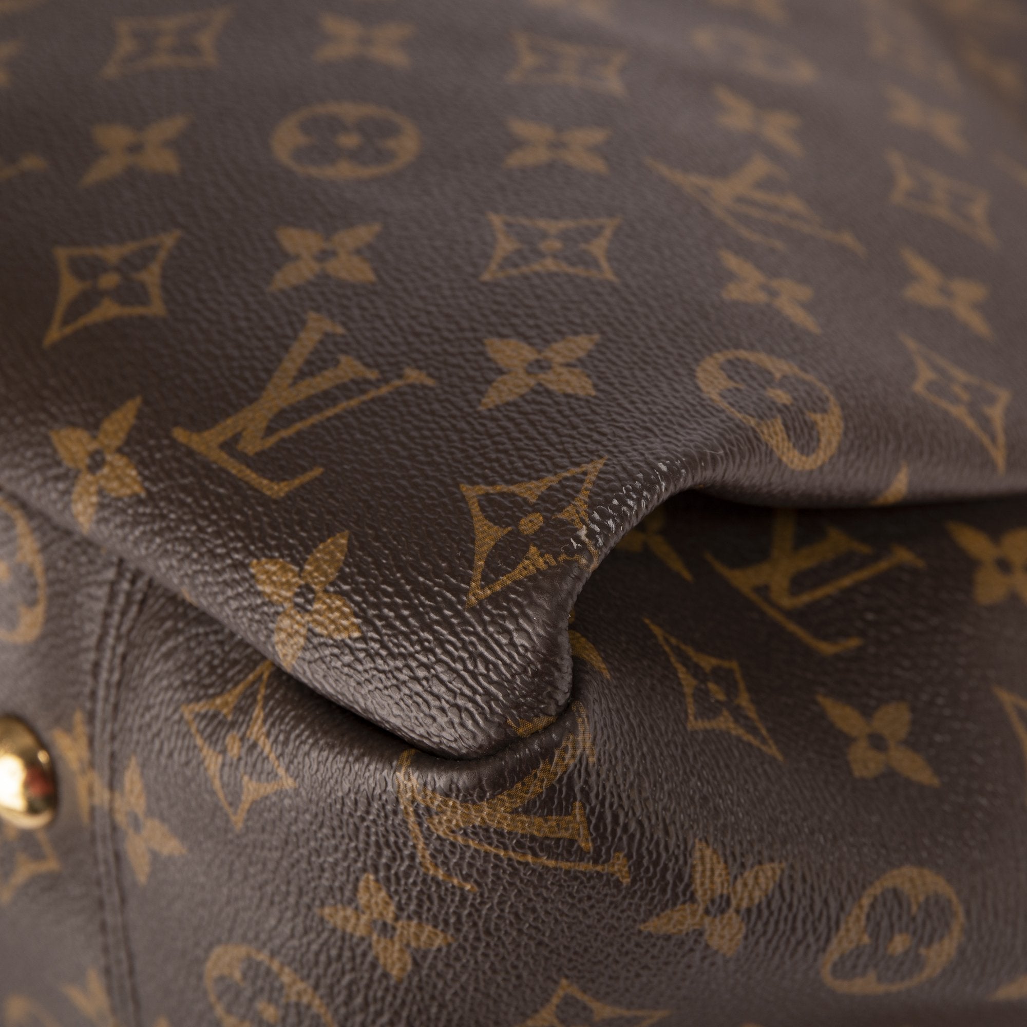 Louis Vuitton Monogram Artsy MM