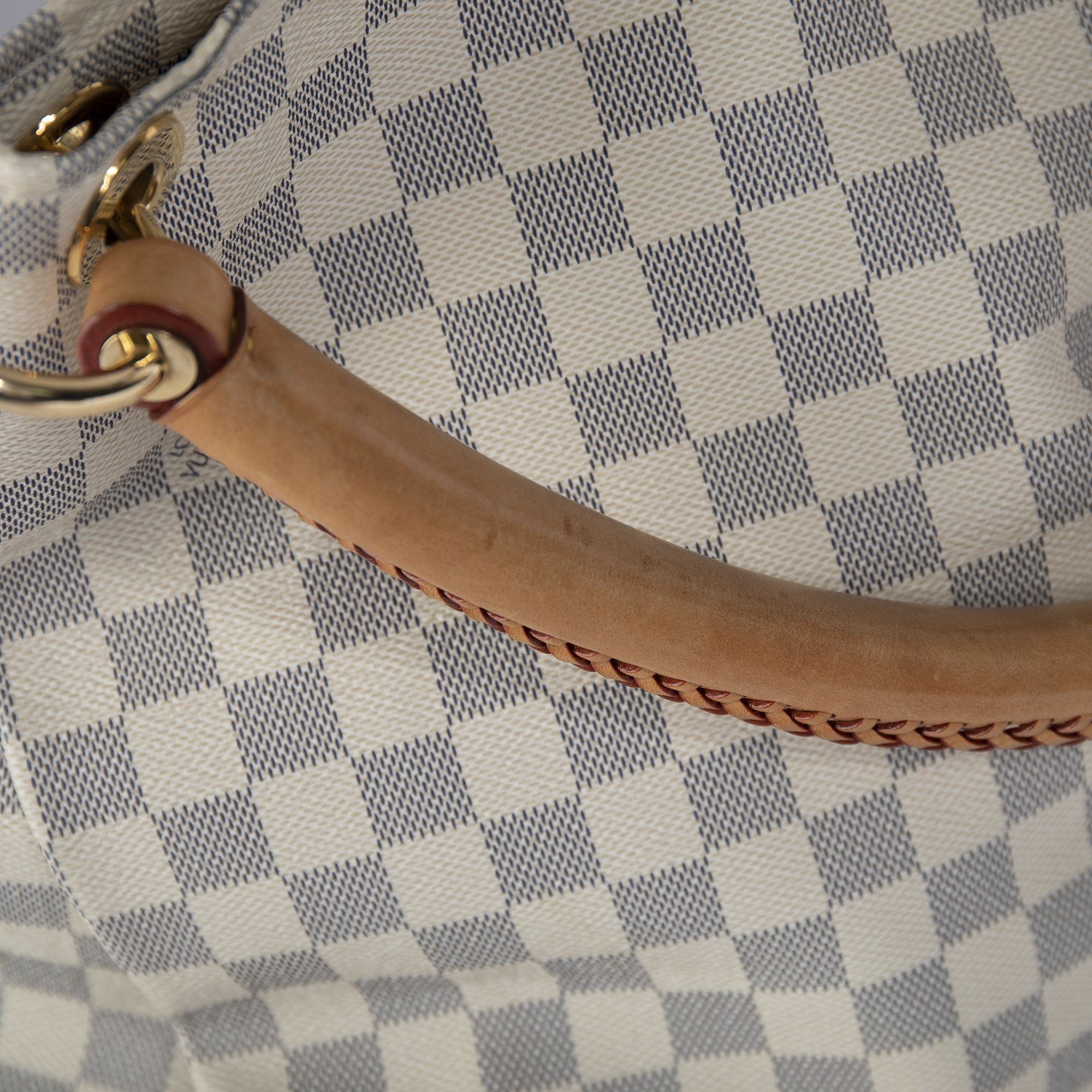 Louis Vuitton Monogram Artsy MM