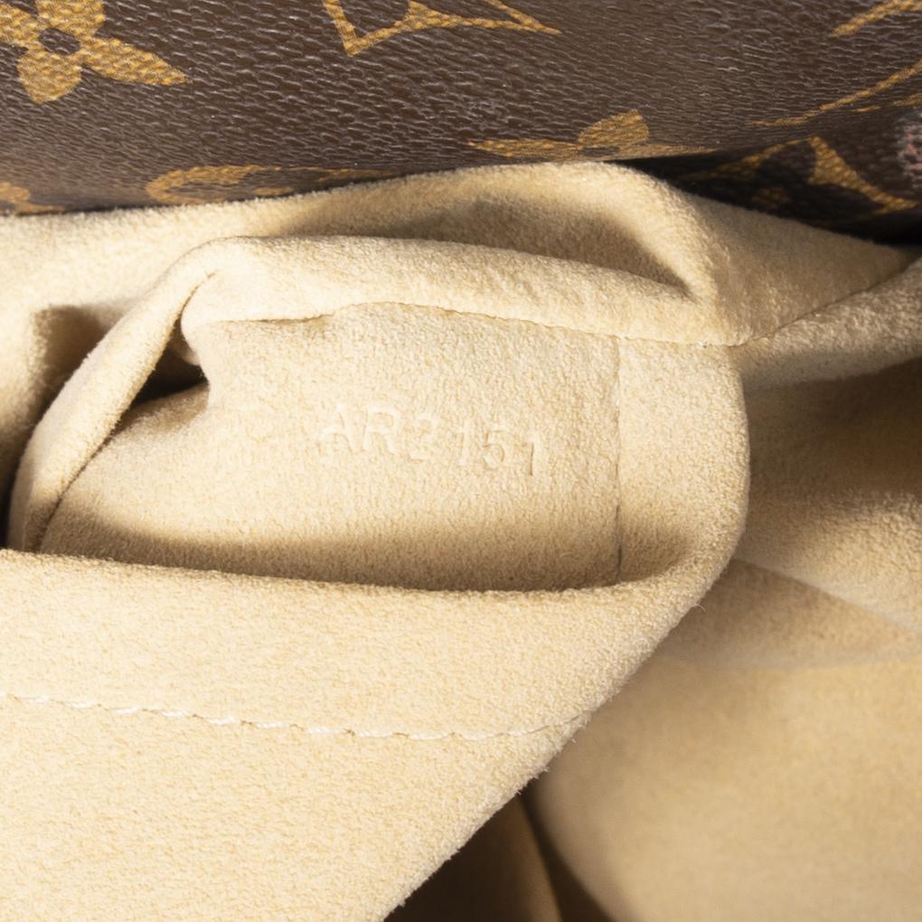 Louis Vuitton Monogram Artsy MM