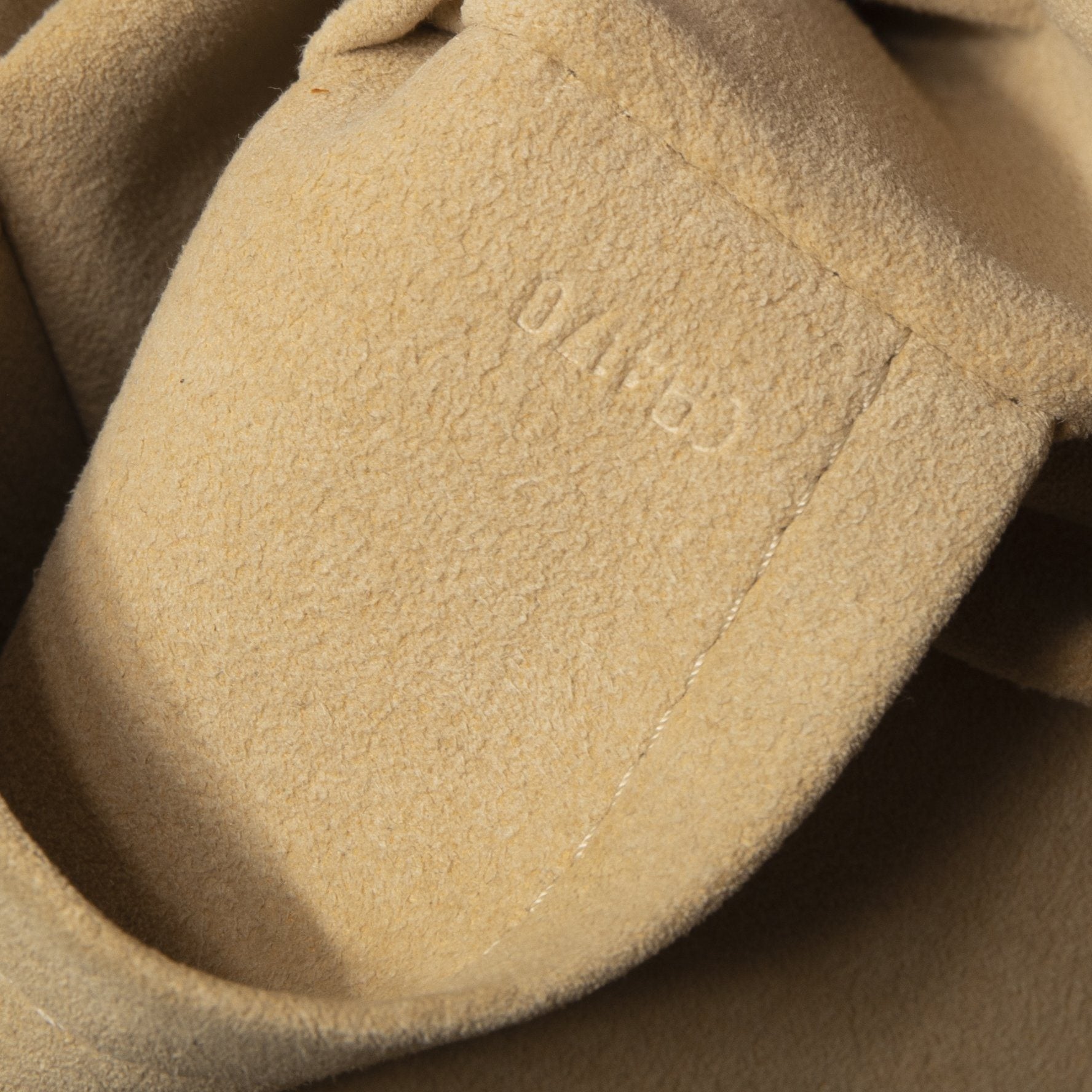 Louis Vuitton Monogram Artsy MM