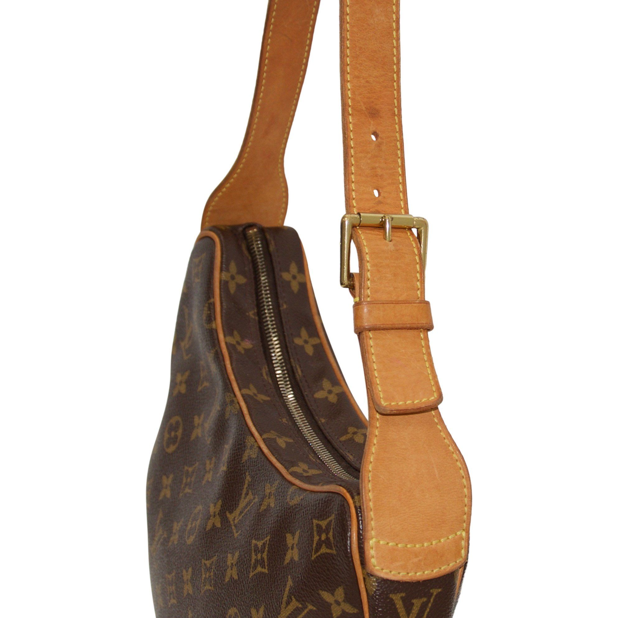 Louis Vuitton Monogram Croissant MM