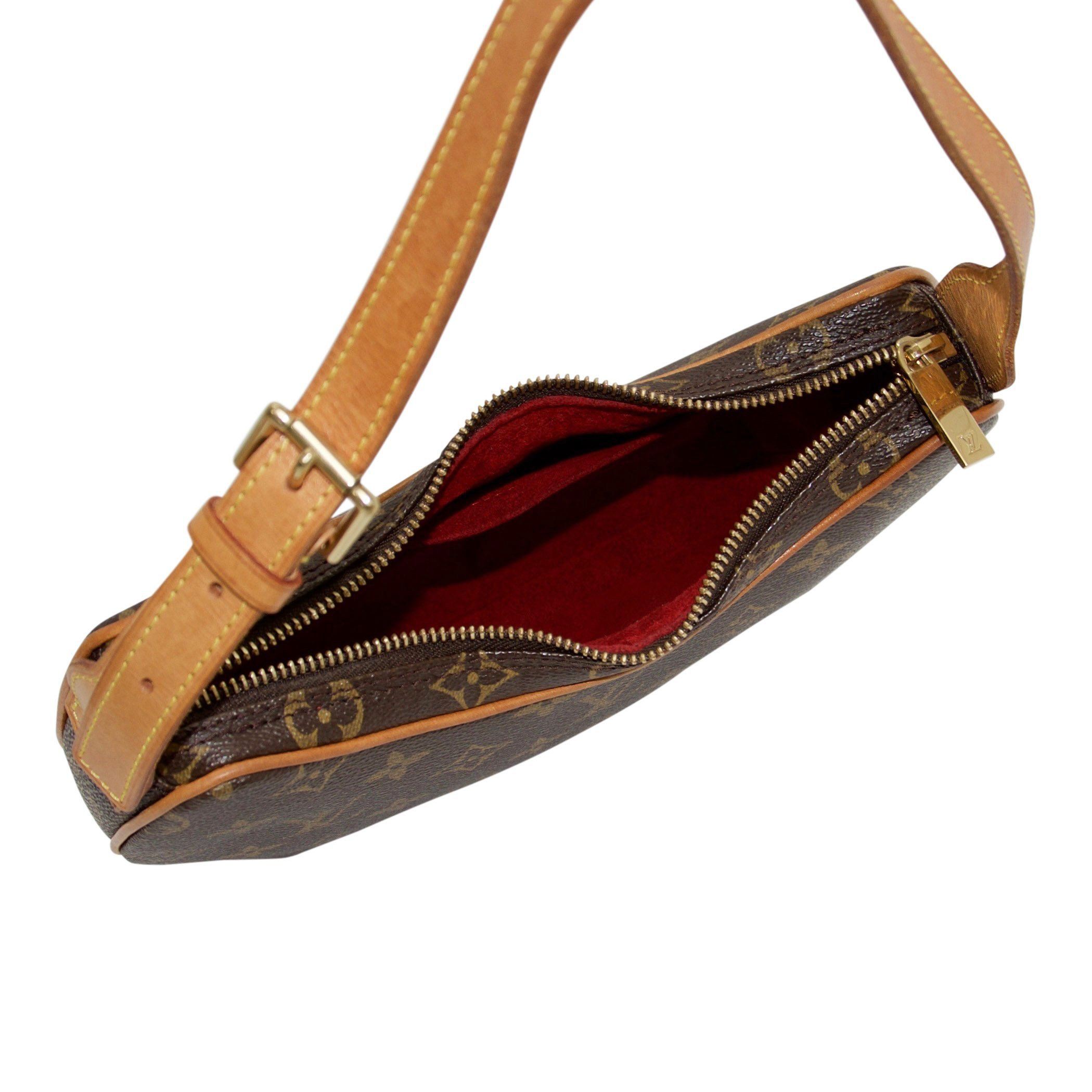 Louis Vuitton Monogram Croissant PM