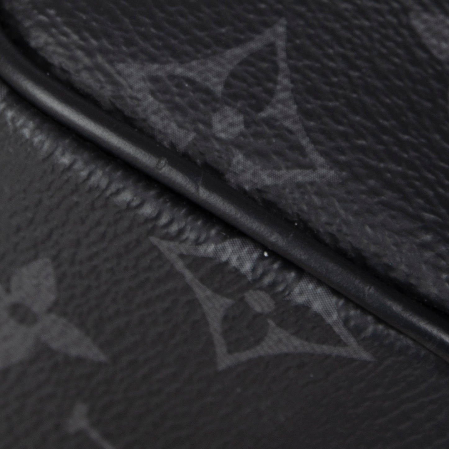 Louis Vuitton Monogram Eclipse District PM