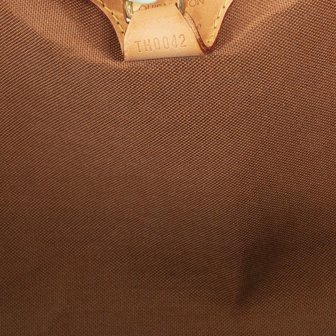 Louis Vuitton Monogram Ellipse MM