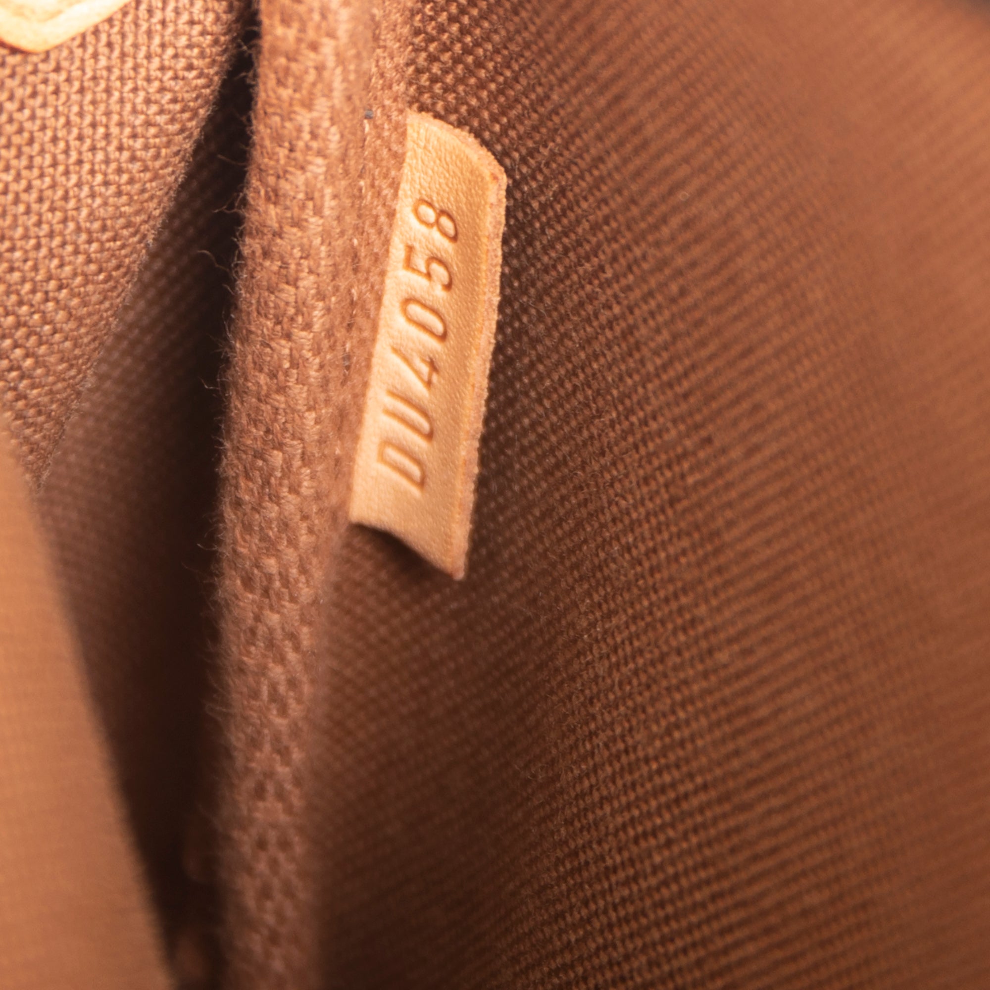 Louis Vuitton Monogram Eva Clutch w/ Strap