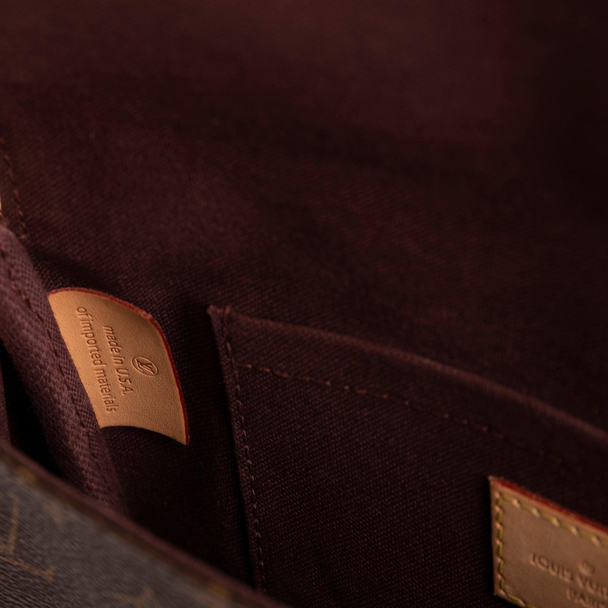 Louis Vuitton Monogram Favorite PM w/ Strap