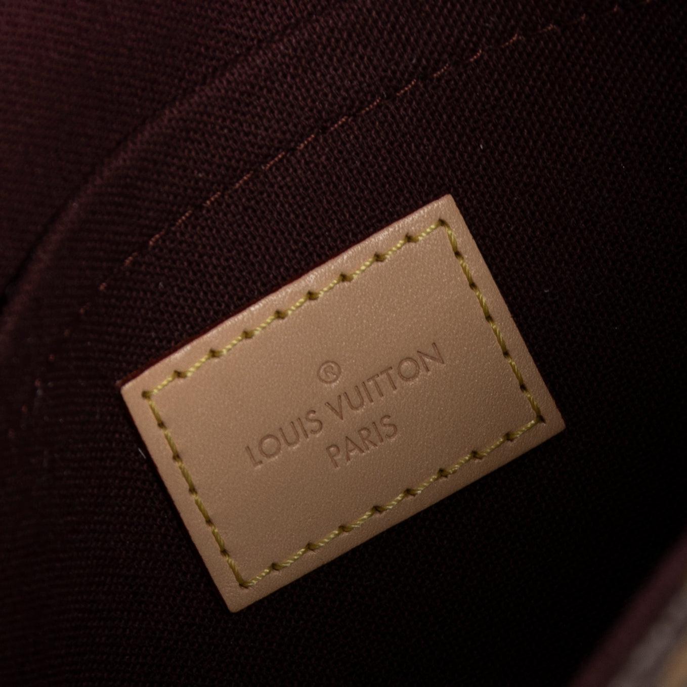 Louis Vuitton Monogram Favorite PM w/ Strap & Box