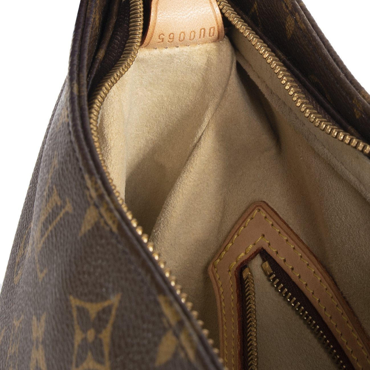 Louis Vuitton Monogram Looping GM