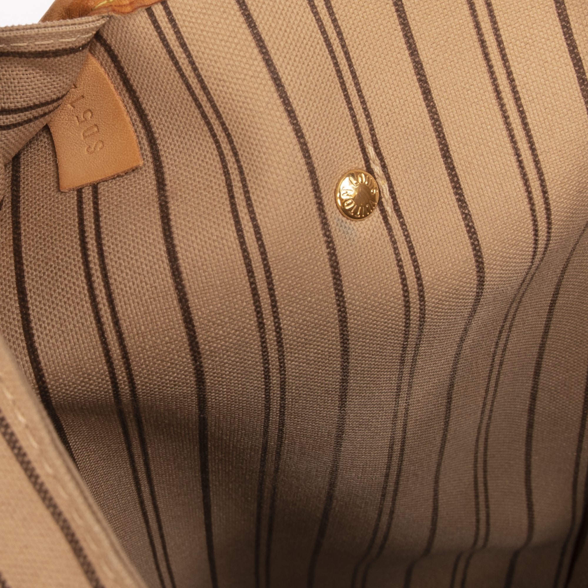 Louis Vuitton Monogram Neverfull MM