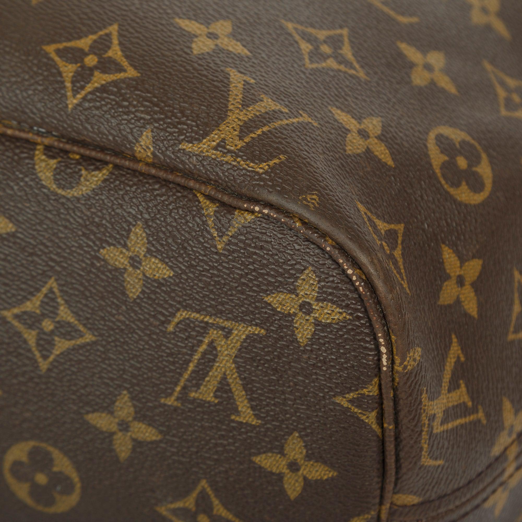 Louis Vuitton Monogram Neverfull MM w/ Pouch