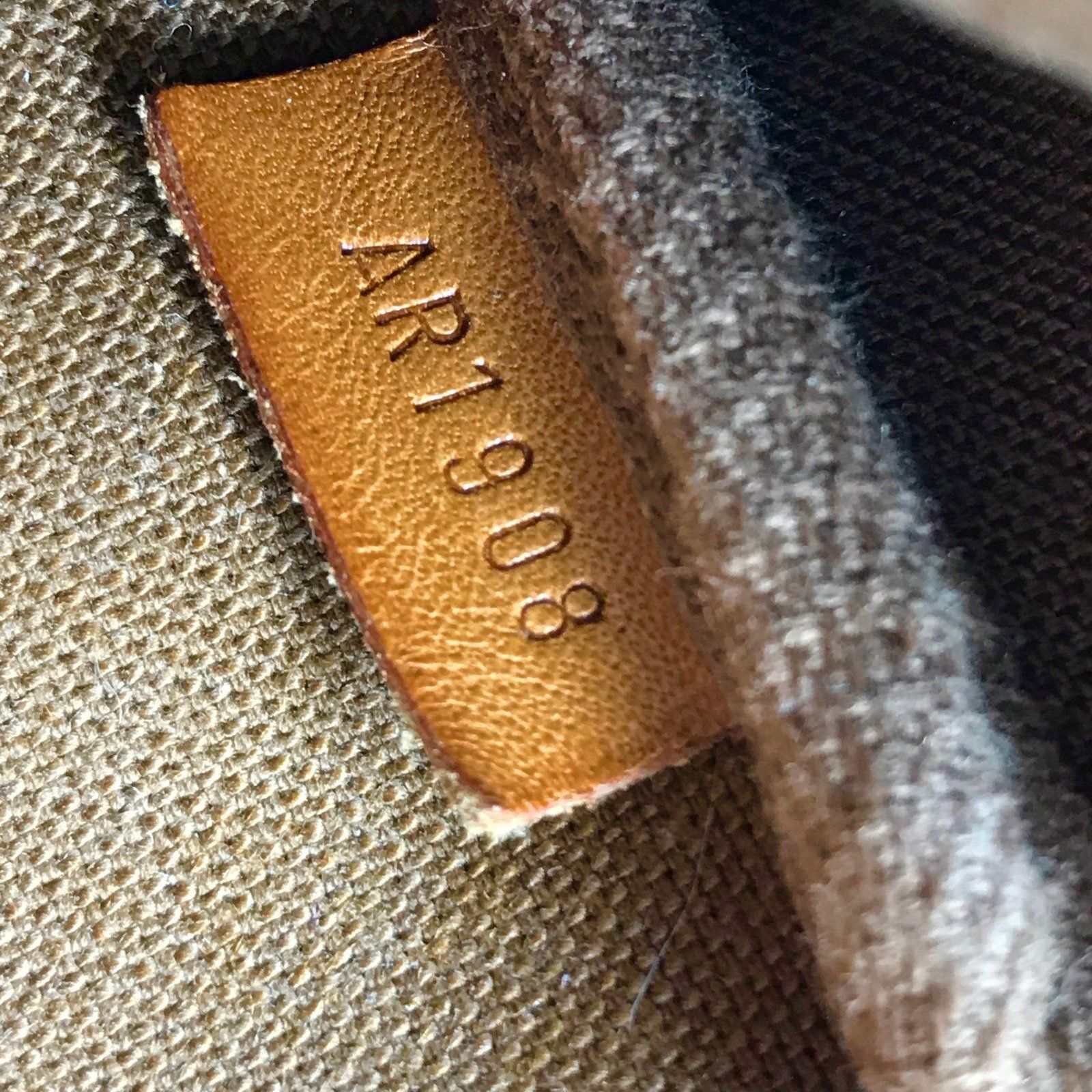 Louis Vuitton Monogram Pochette