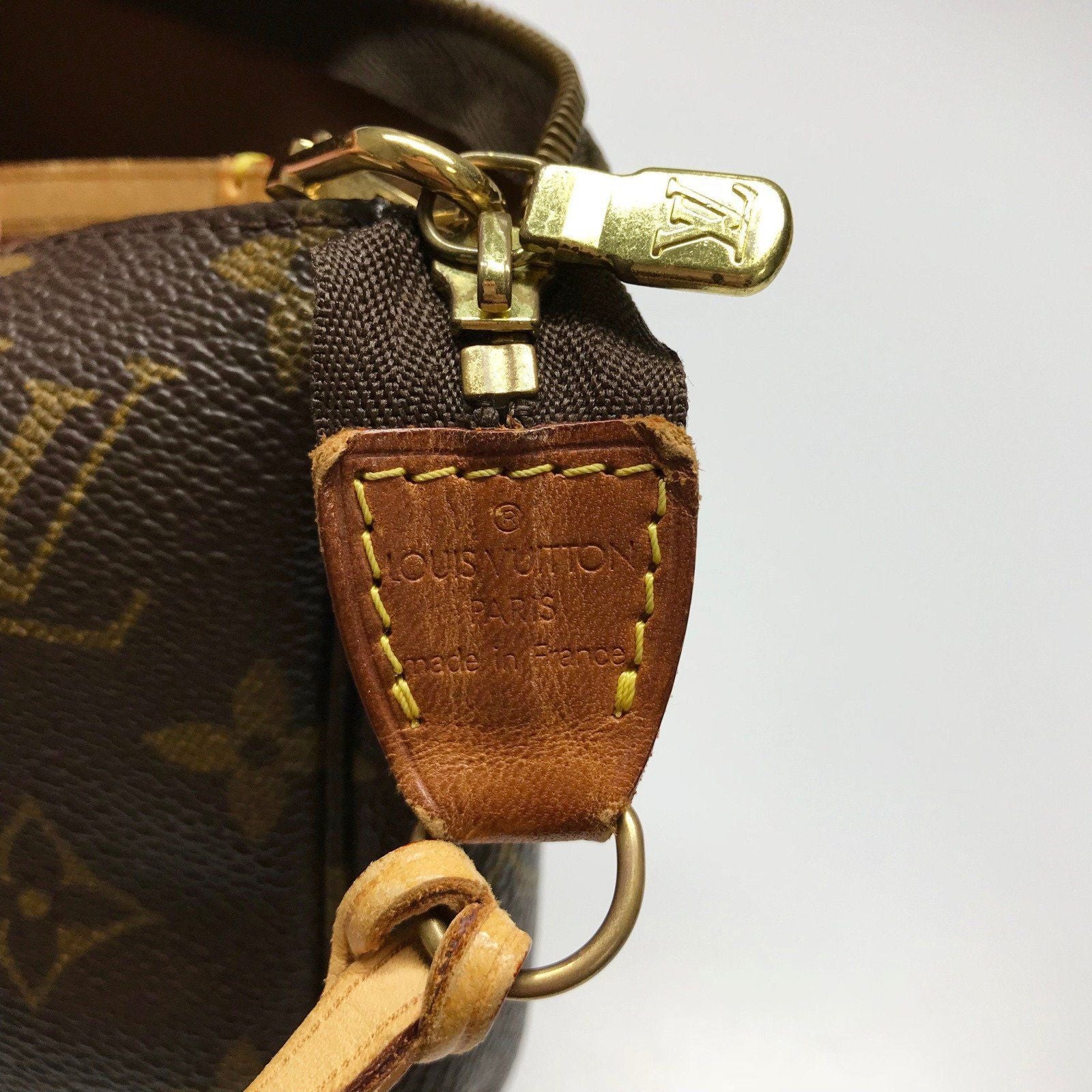 Louis Vuitton Monogram Pochette