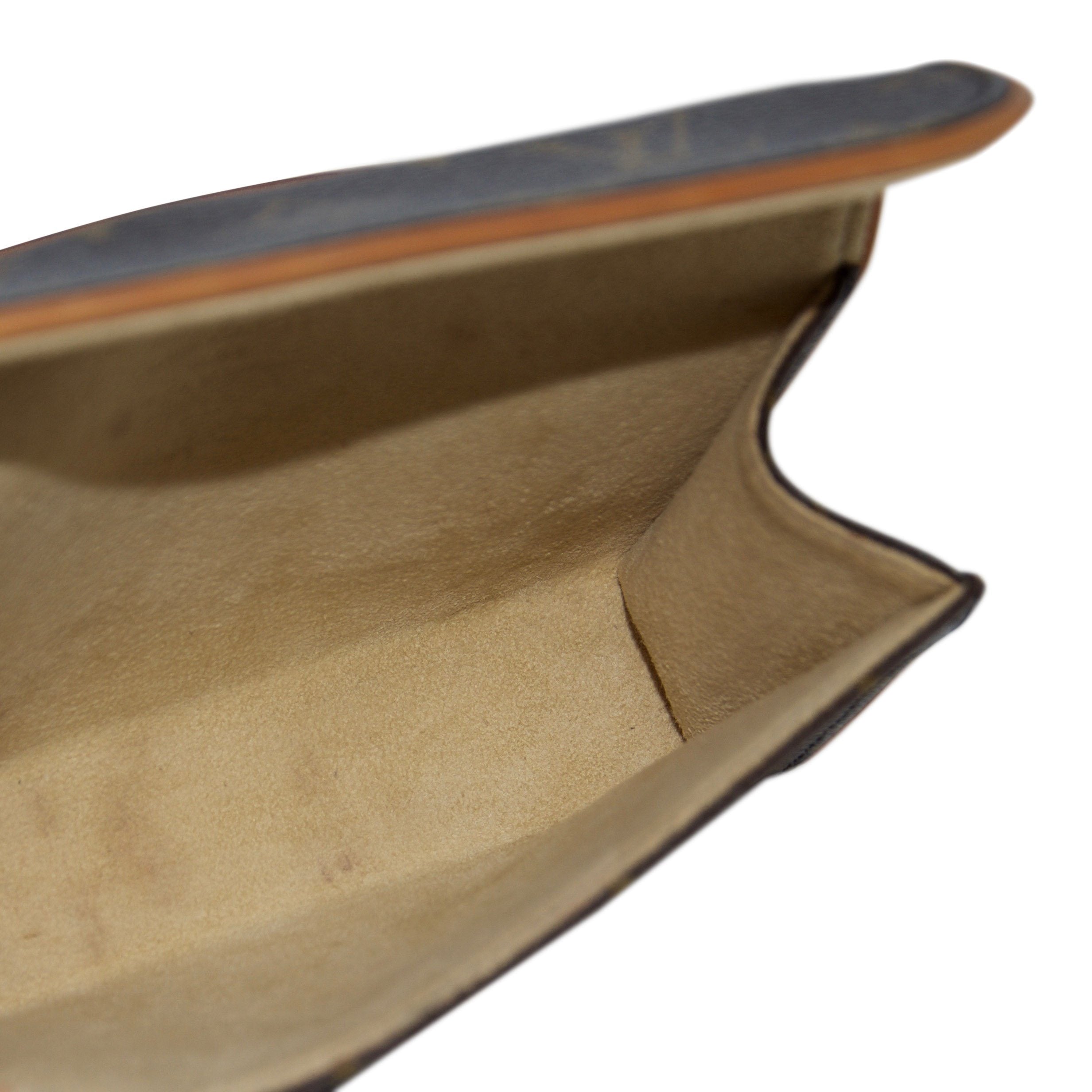 Louis Vuitton Monogram Pochette Florentine