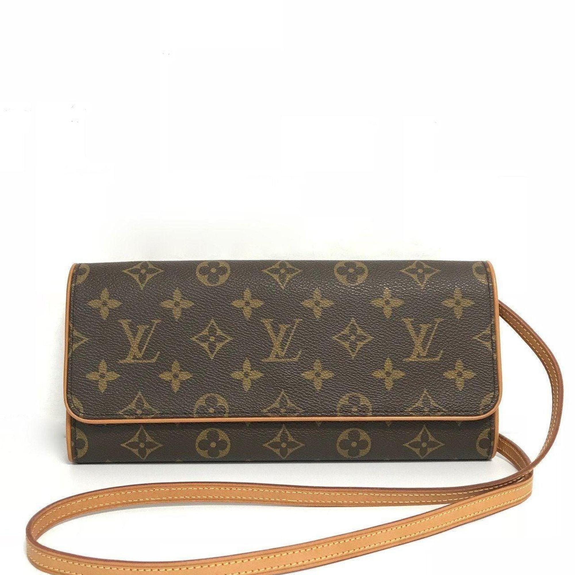 Louis Vuitton Monogram Pochette Twin GM Clutch