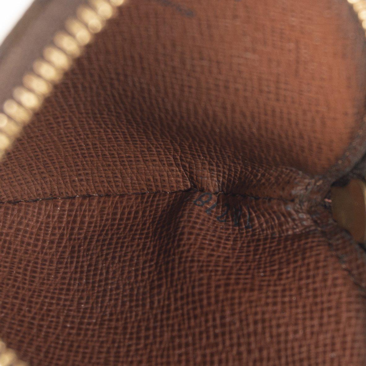 Louis Vuitton Monogram Round Coin Purse