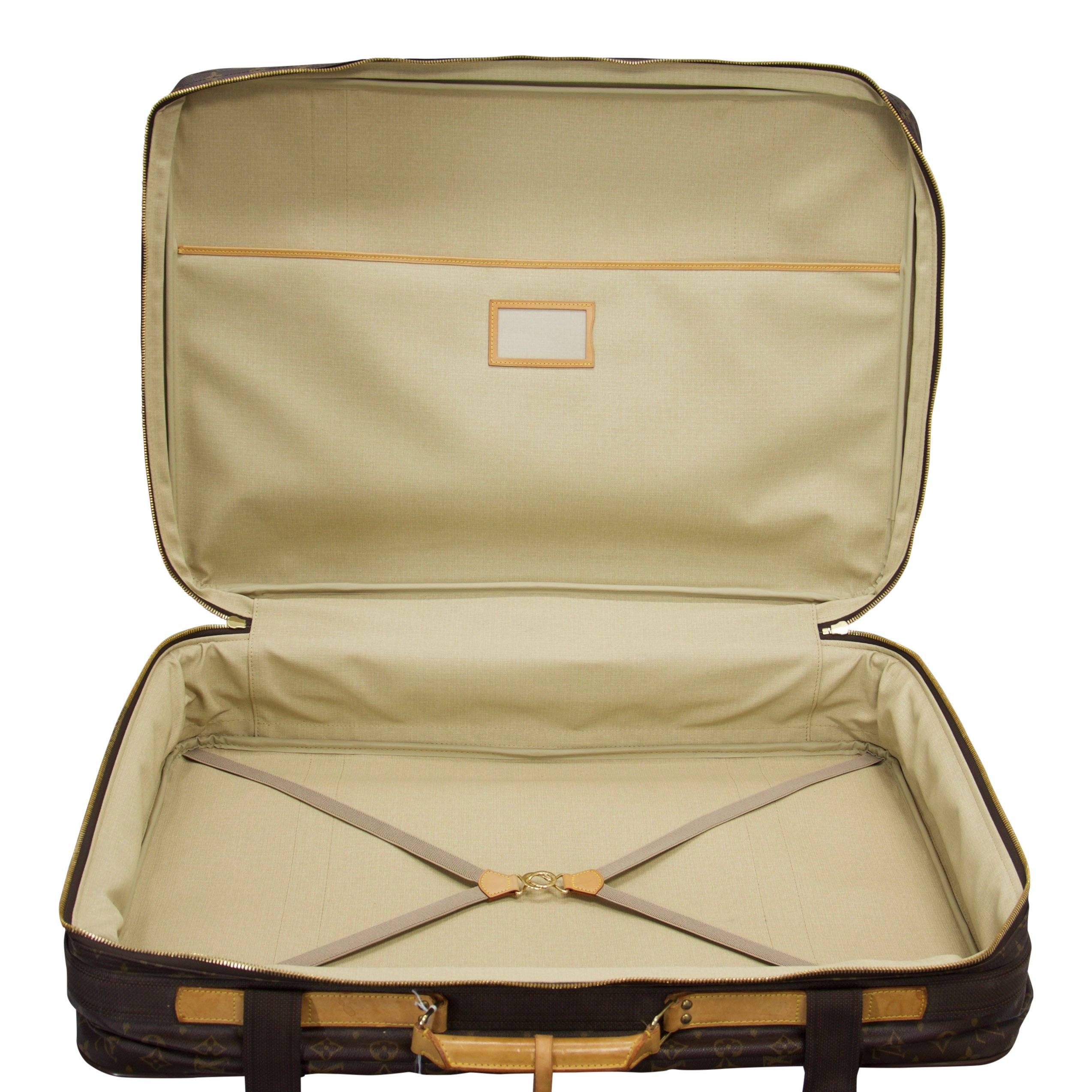 Louis Vuitton Monogram Satellite 70