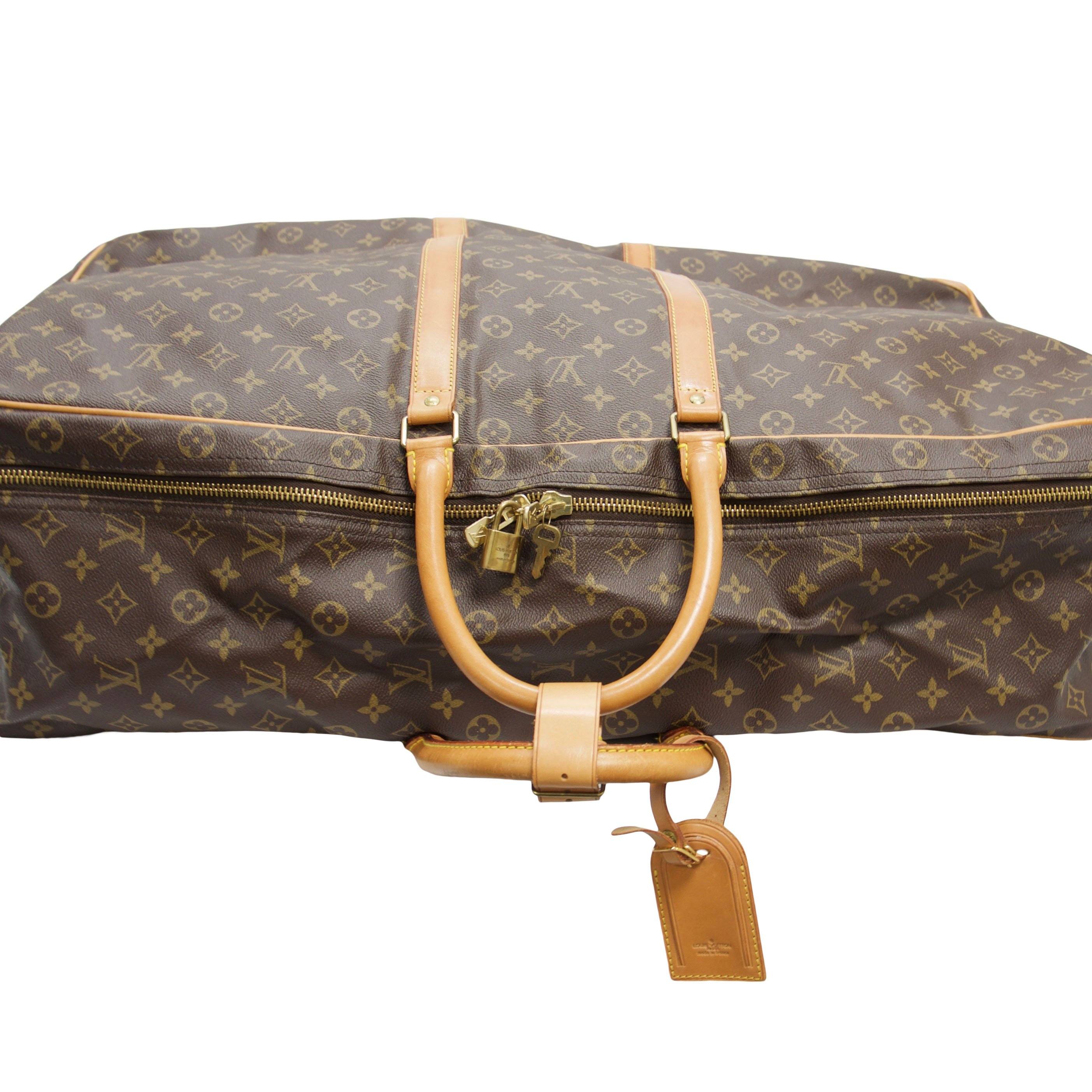 Louis Vuitton Monogram Sirius 70