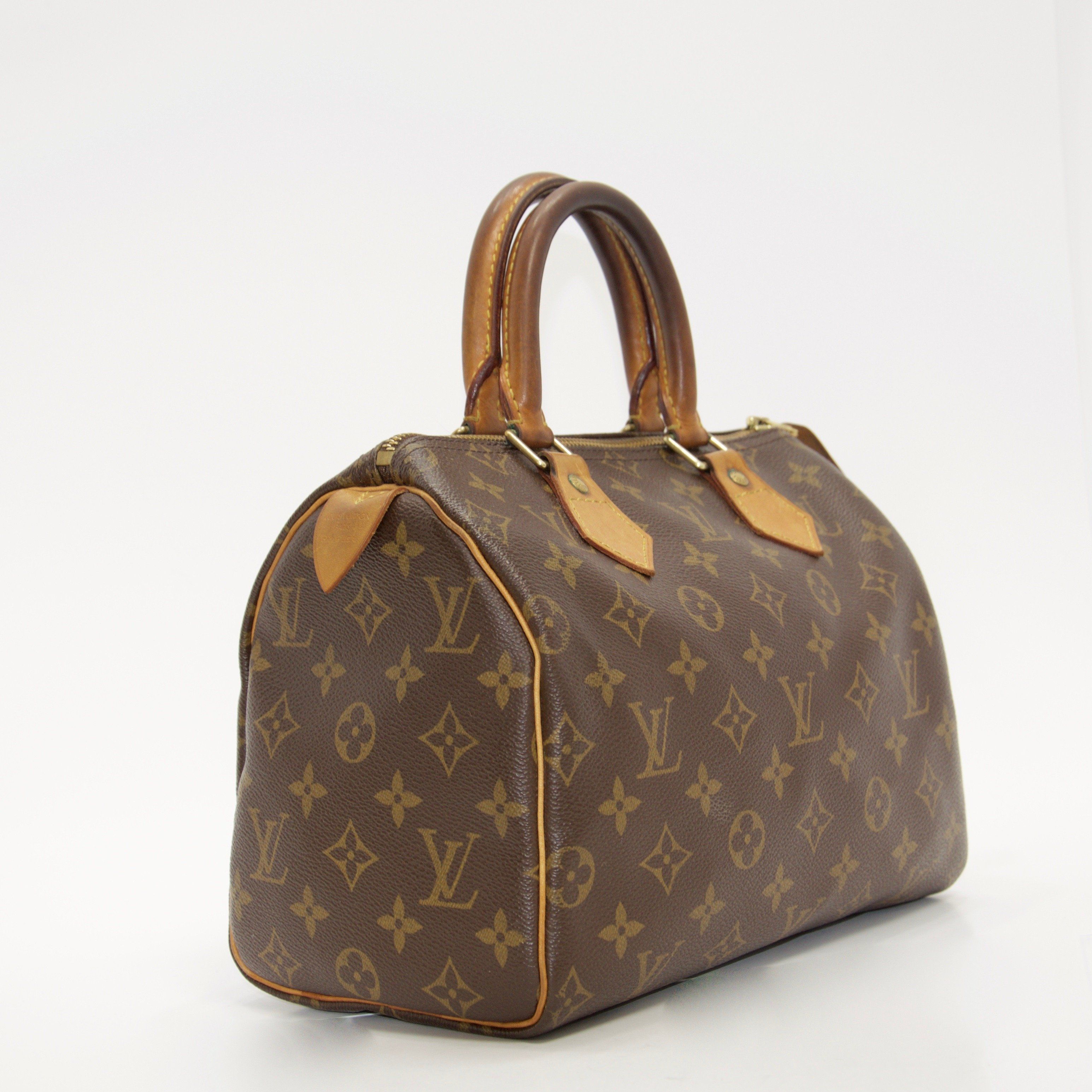 Louis Vuitton Monogram Speedy 25