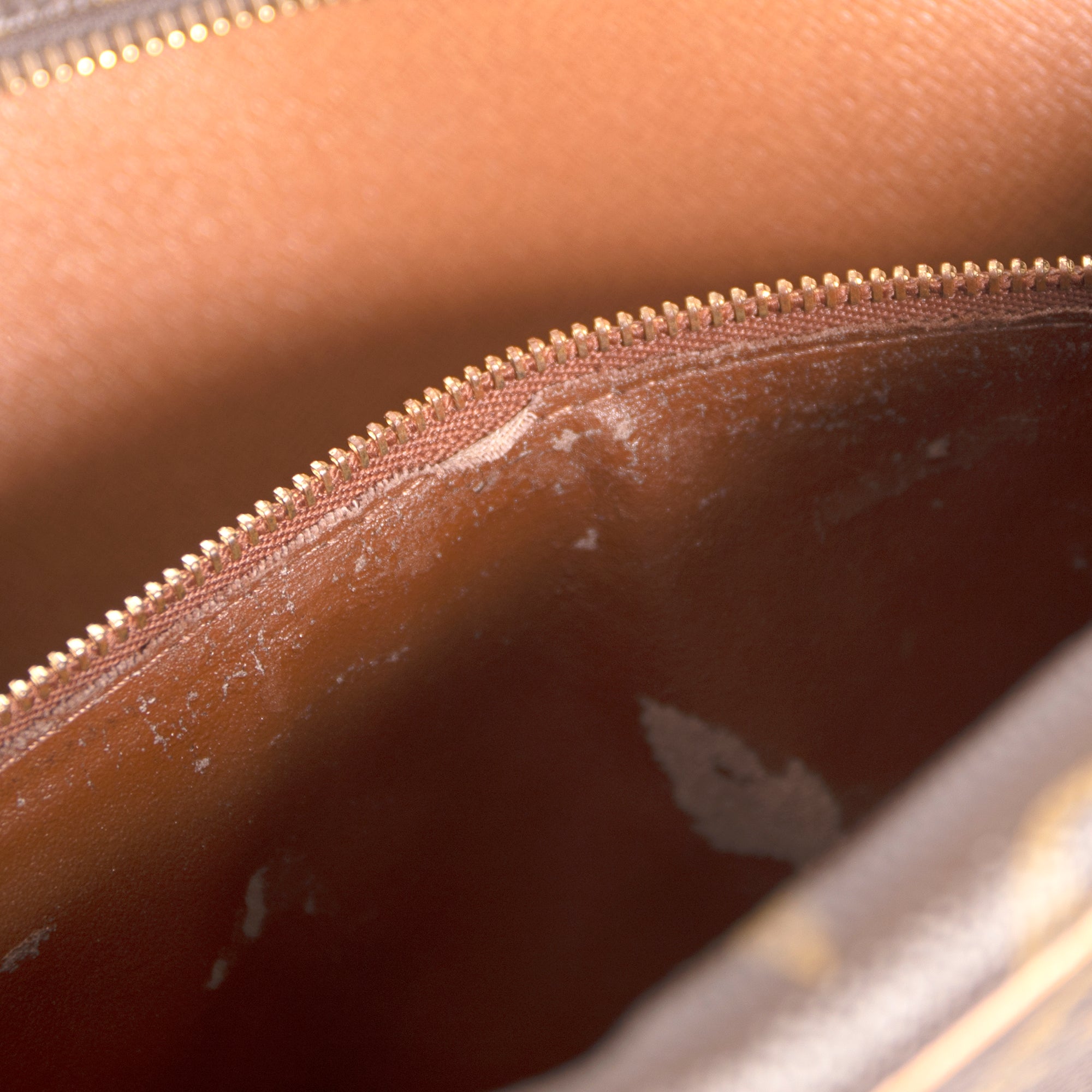 Louis Vuitton Monogram Trocadero 30