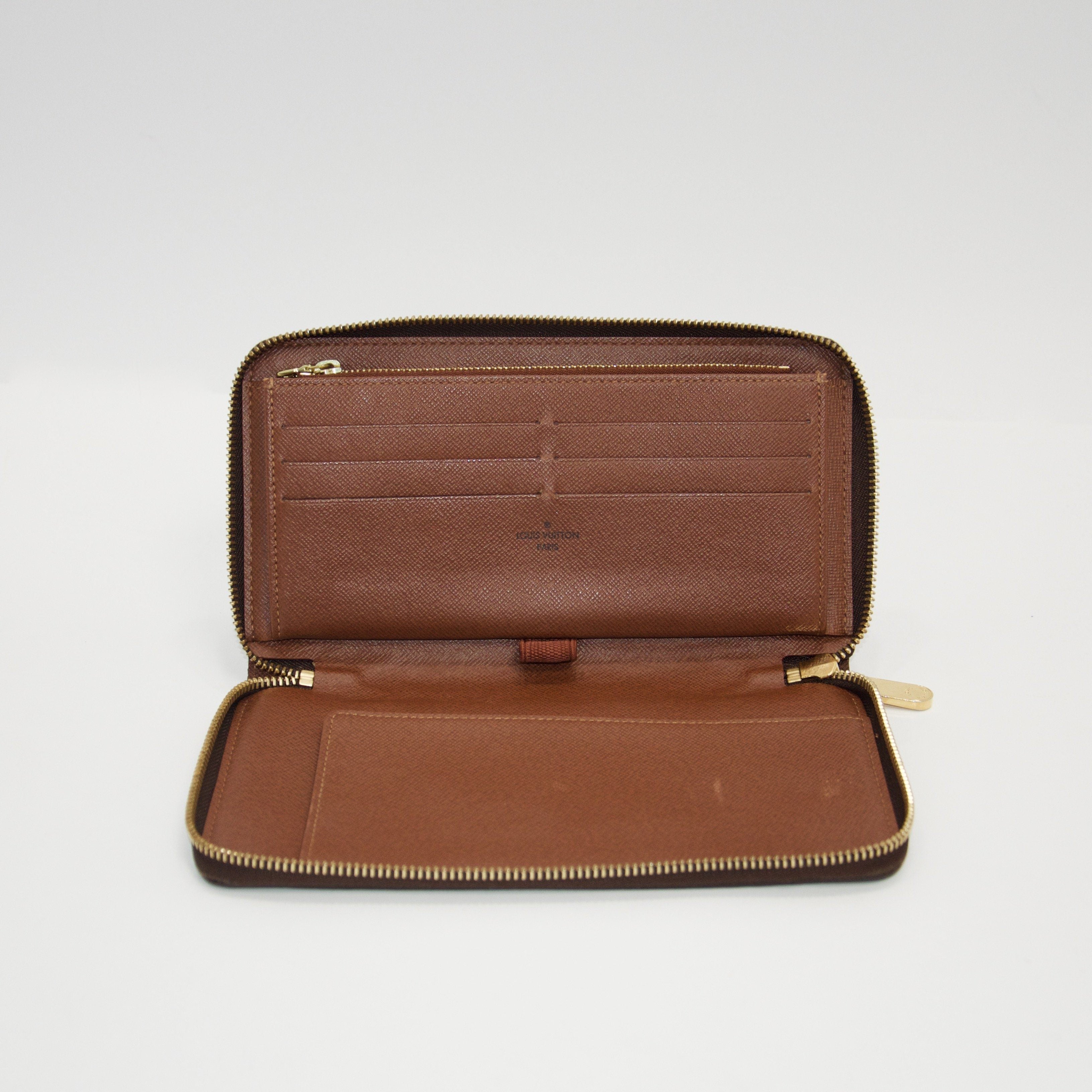 Louis Vuitton Monogram Zippy Organizer