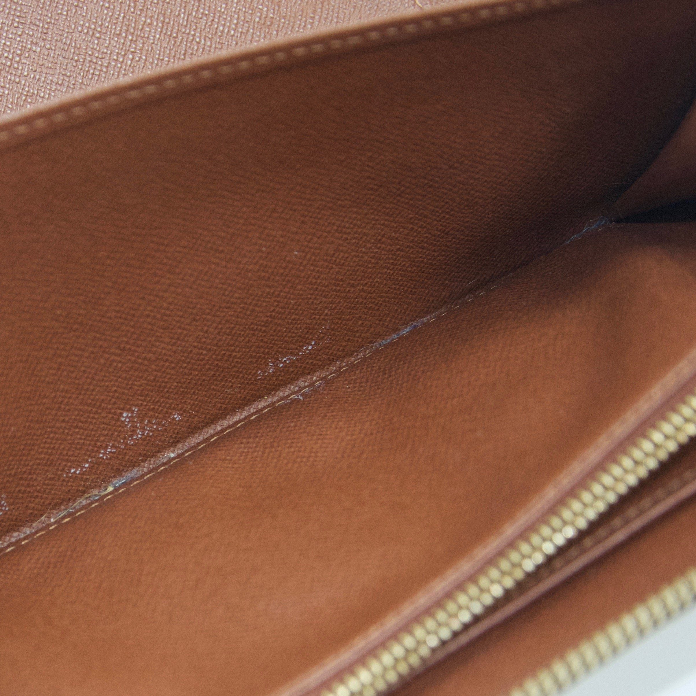 Louis Vuitton Monogram Zippy Organizer