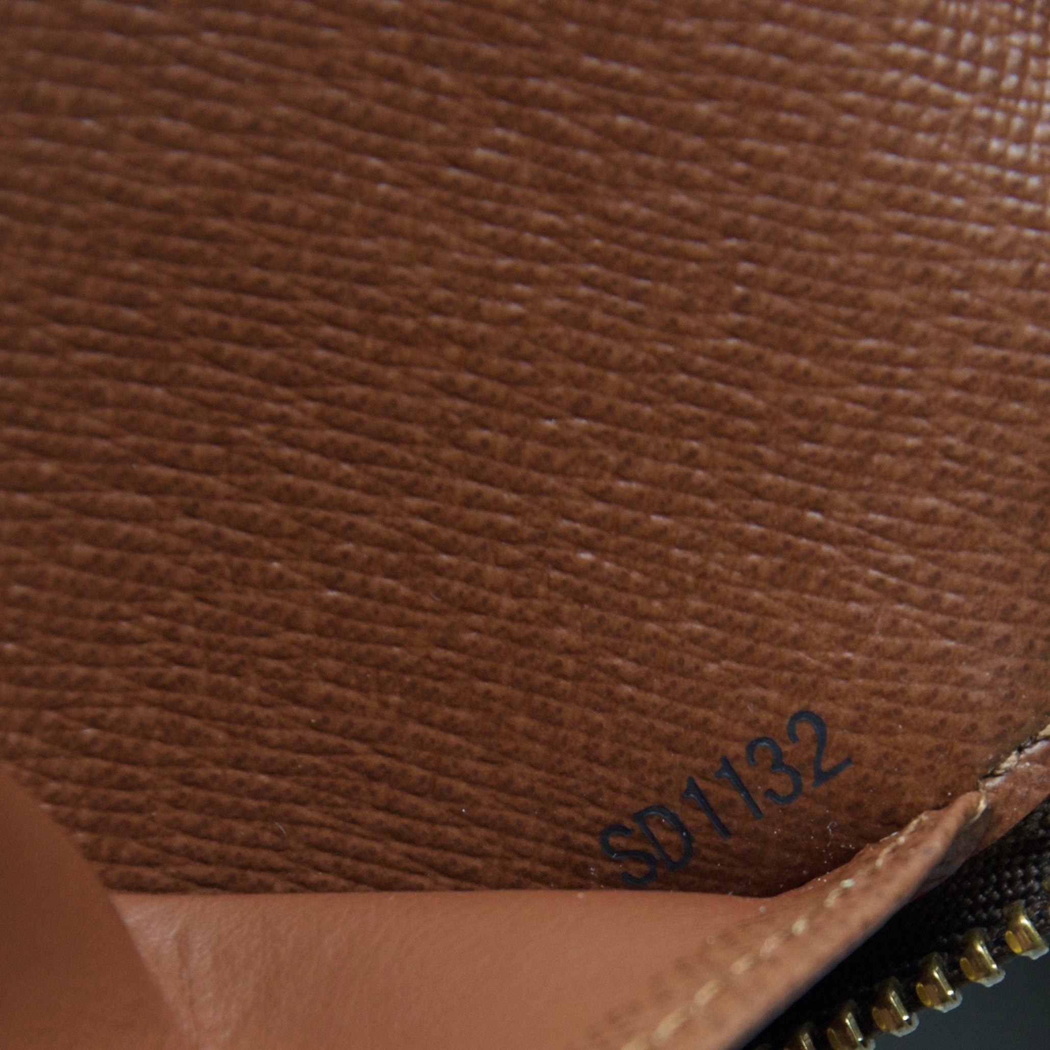 Louis Vuitton Monogram Zippy Organizer