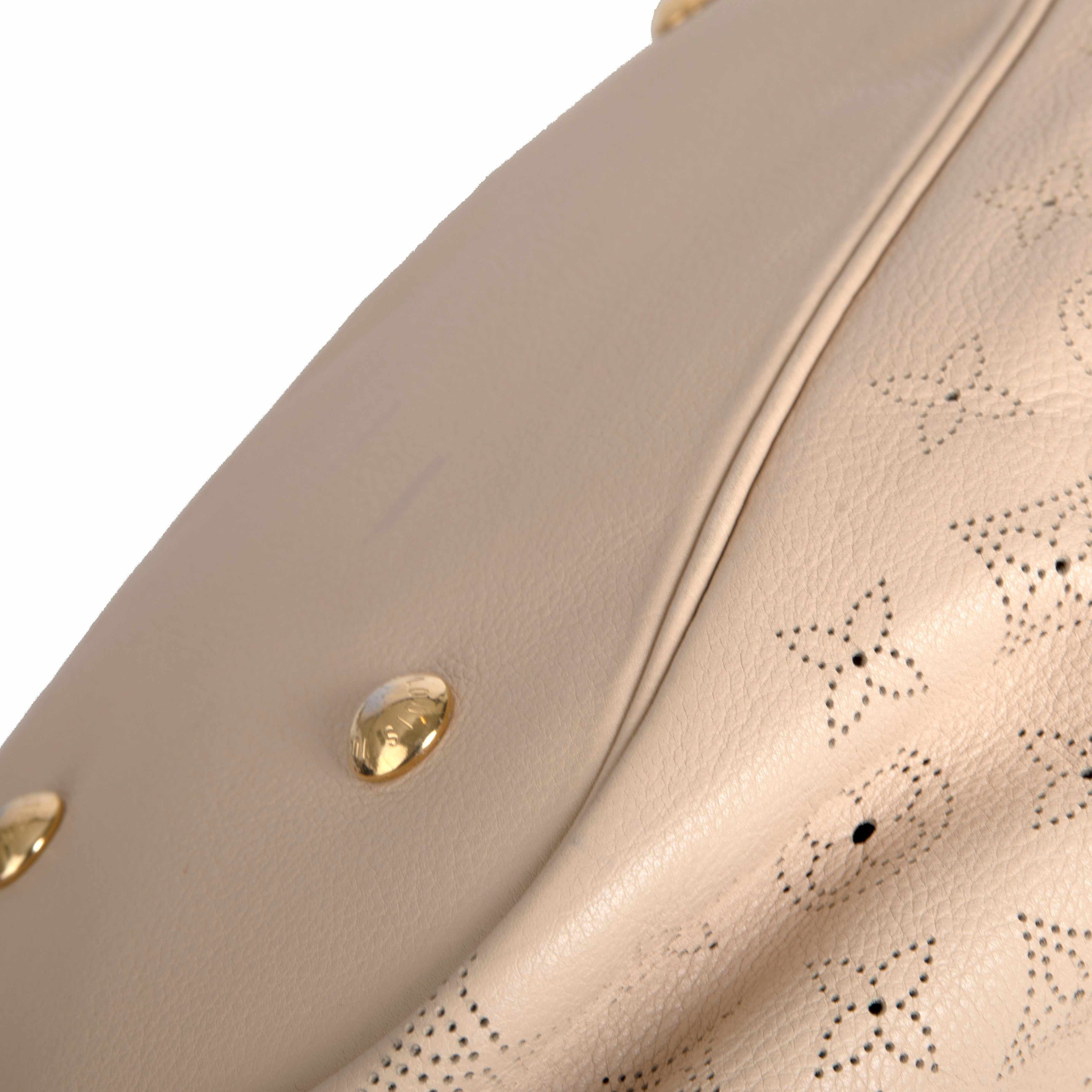 Louis Vuitton Neutral Mahina L Hobo