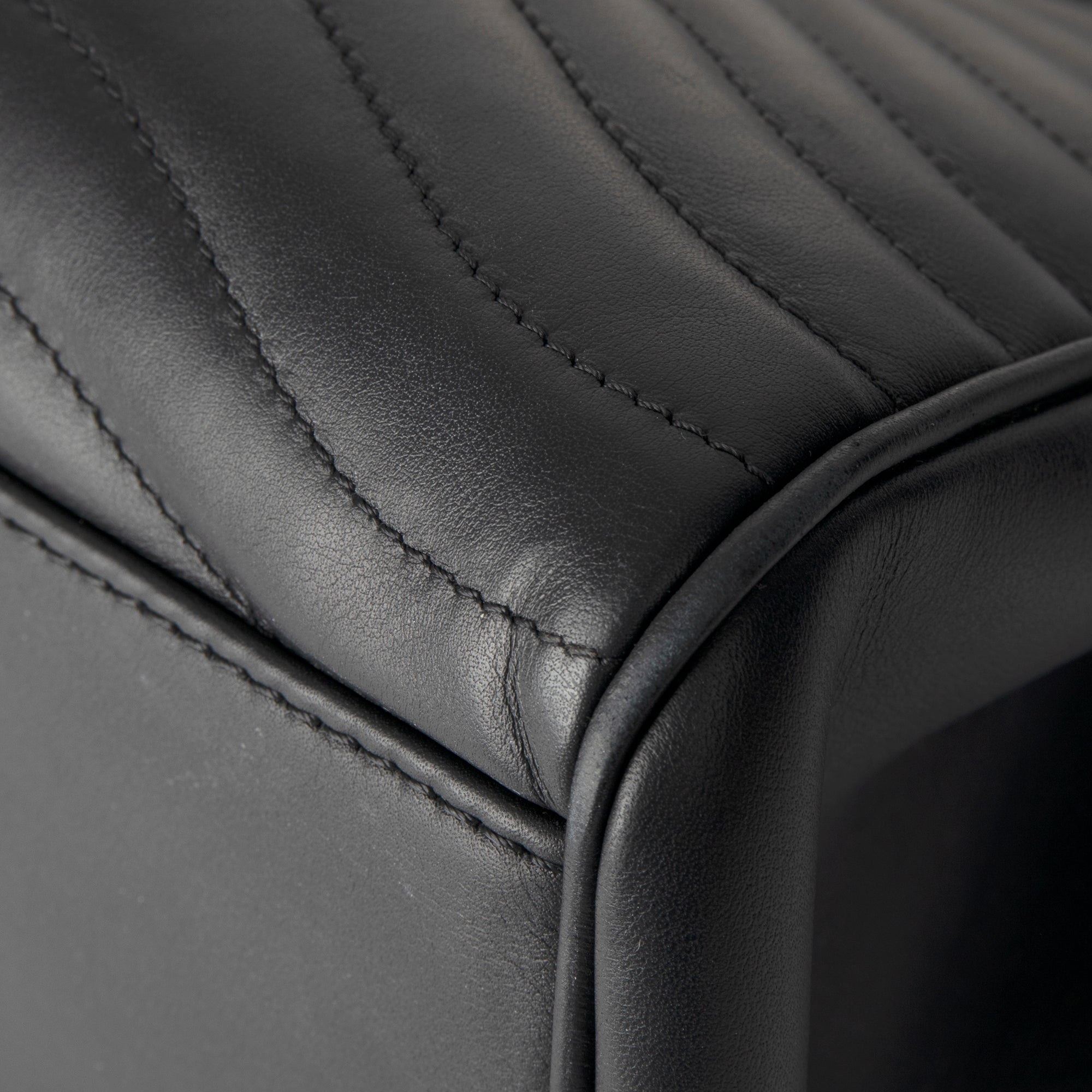 Louis Vuitton New Wave Chain Tote