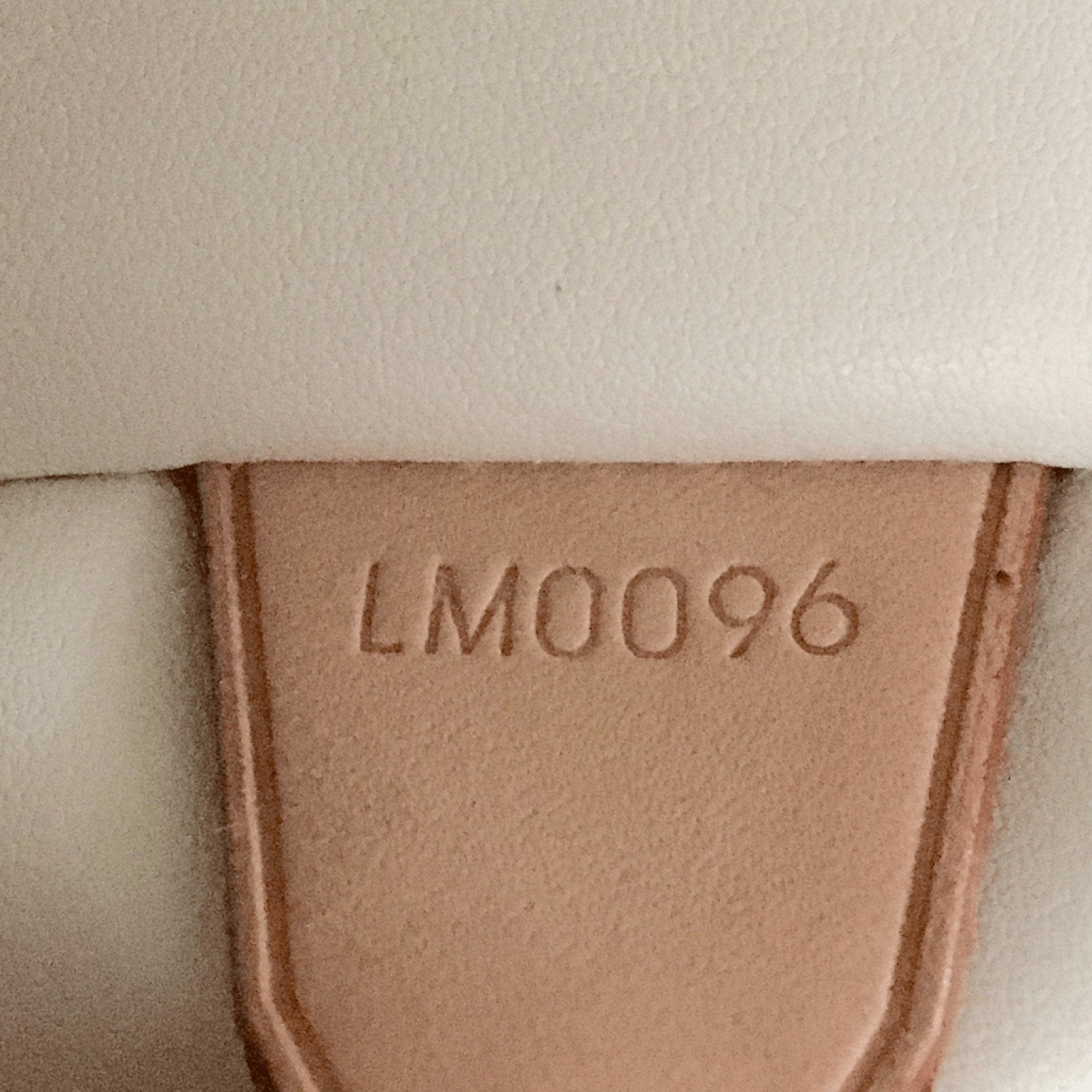 Louis Vuitton Pearl Vernis Houston
