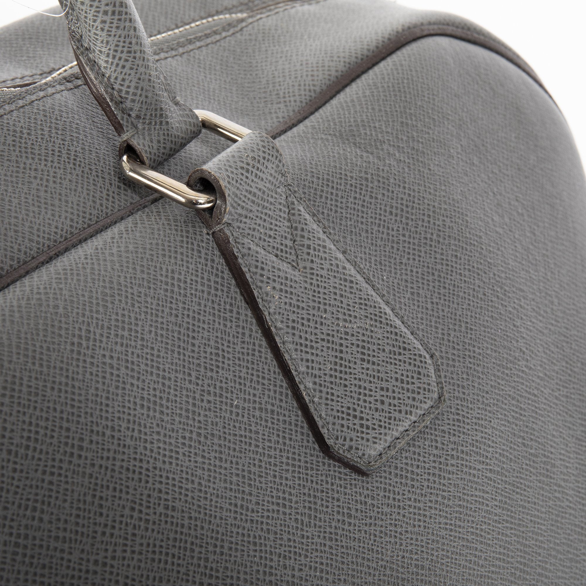 Louis Vuitton Taiga Neo Kendall Weekender Bag