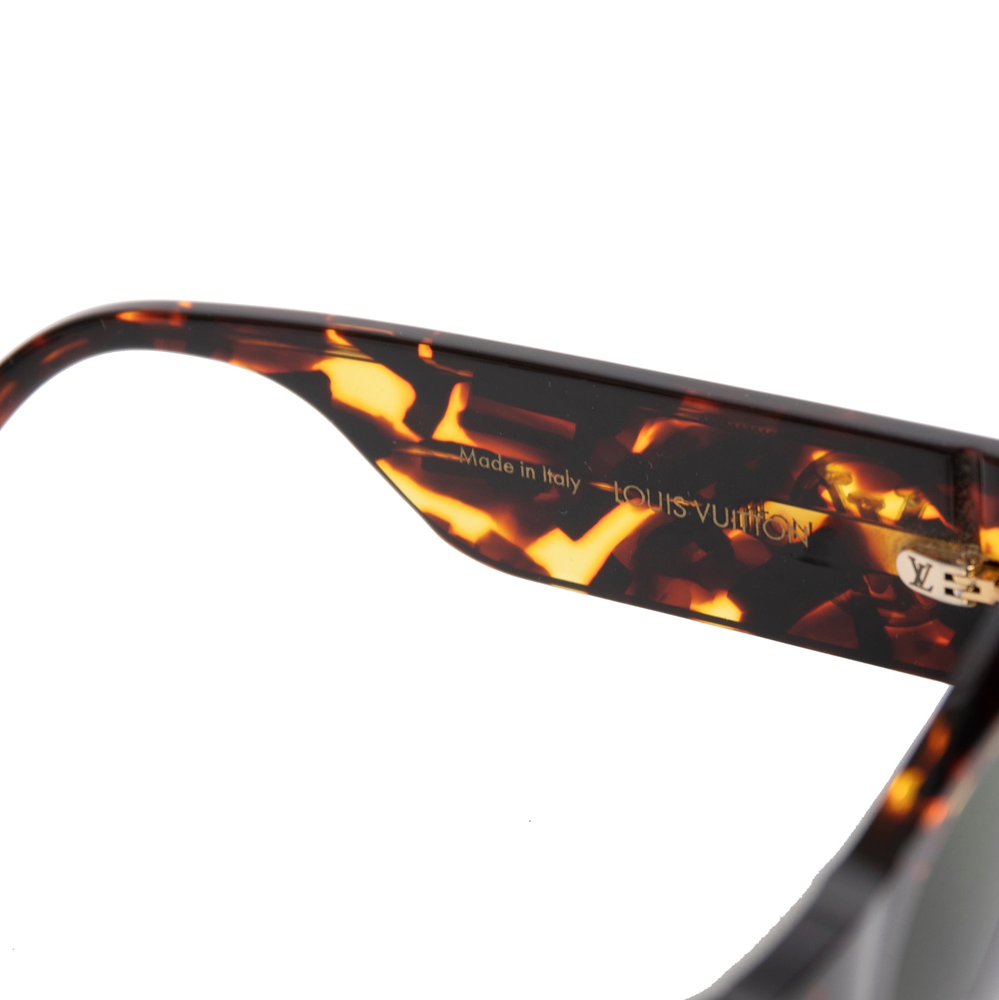 Louis Vuitton Tortoise Z1129E Sunglasses w/ Box & Case