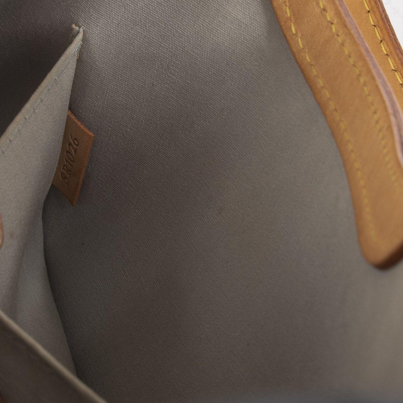 Louis Vuitton Vernis Roxbury Drive Bag