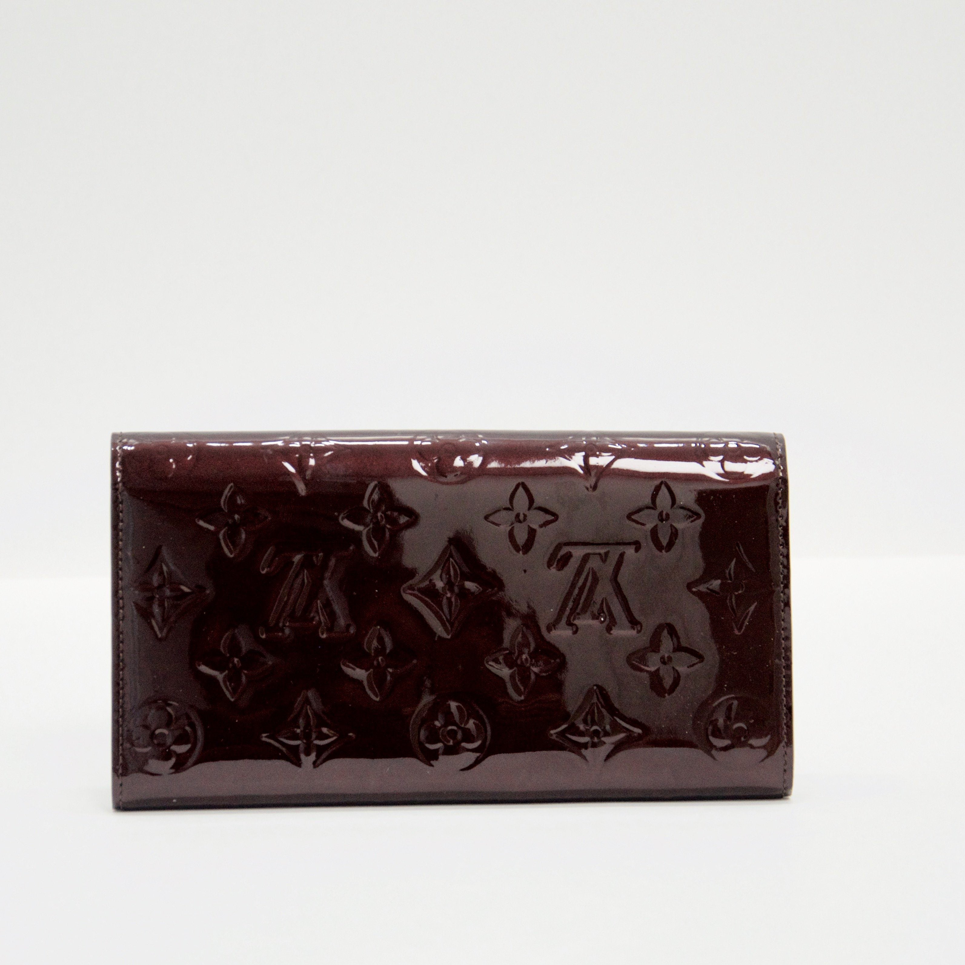 Louis Vuitton Vernis Sarah Wallet
