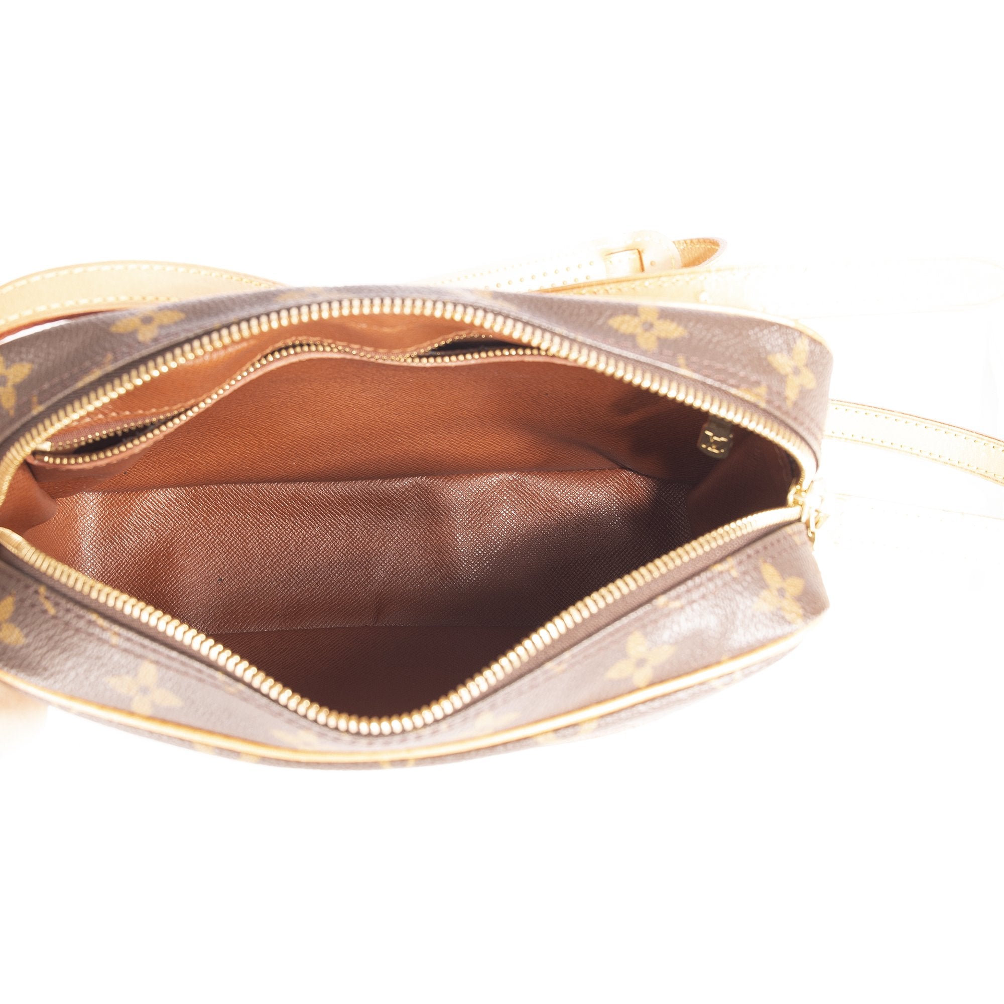 Louis Vuitton Vintage Monogram Trocadero 24