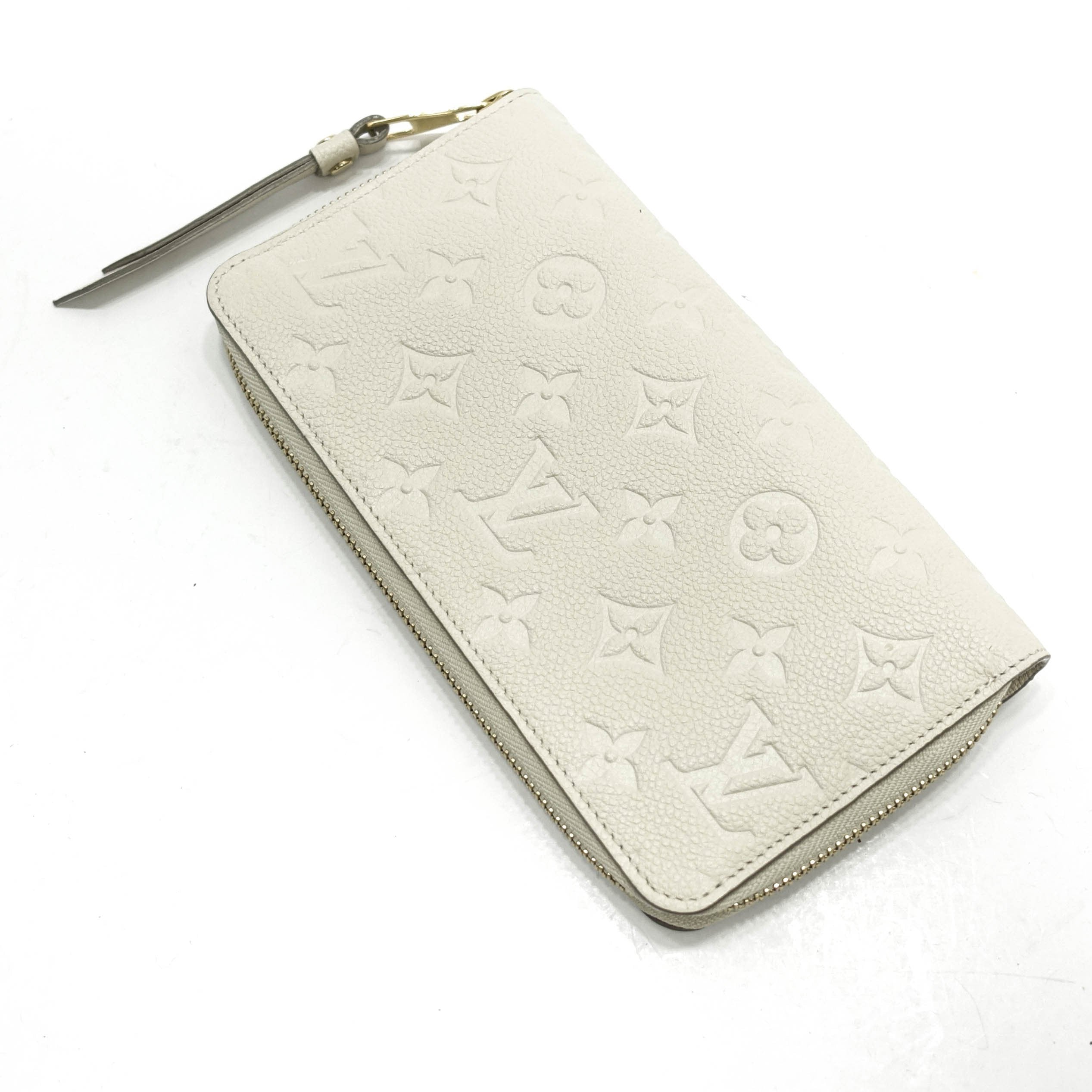 Louis Vuitton Zippy Wallet