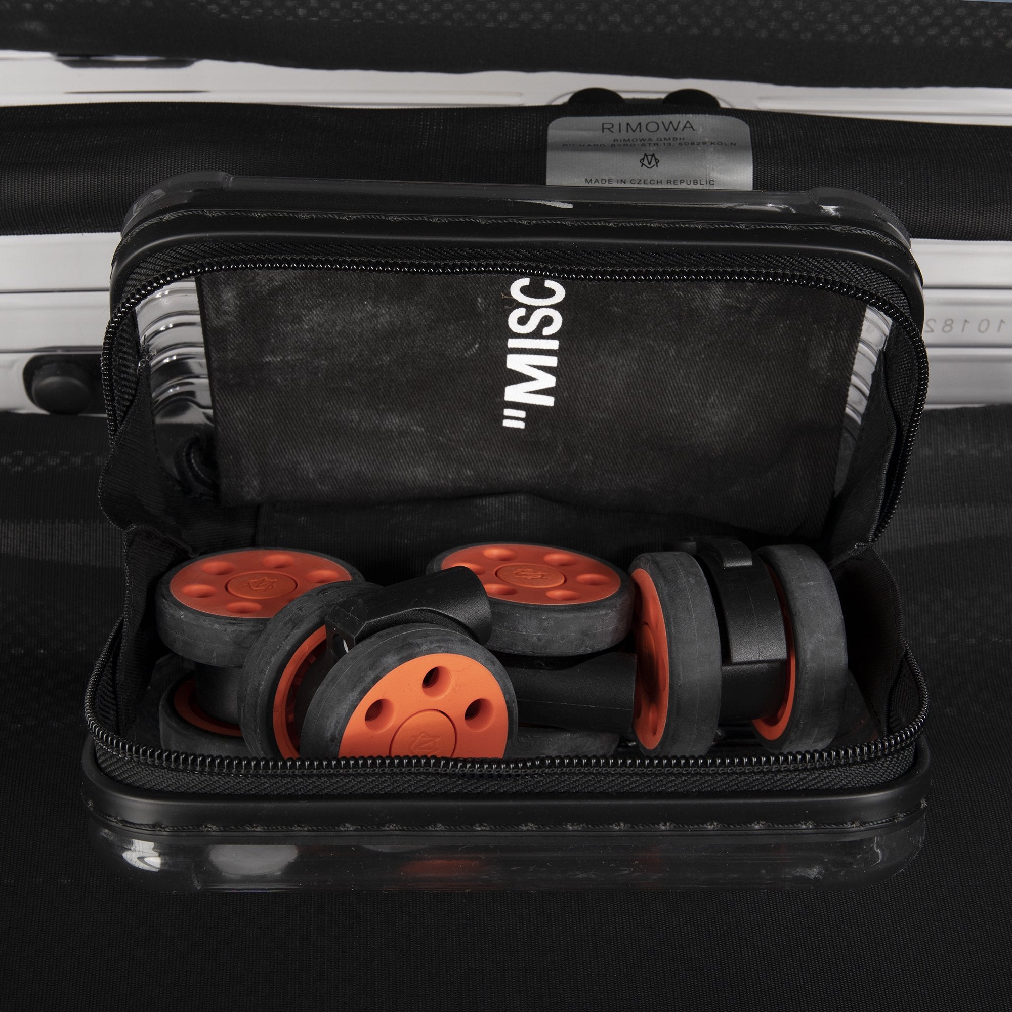 OFF-WHITE X RIMOWA 2018 Limited Edition Virgil Abloh See Through Luggage