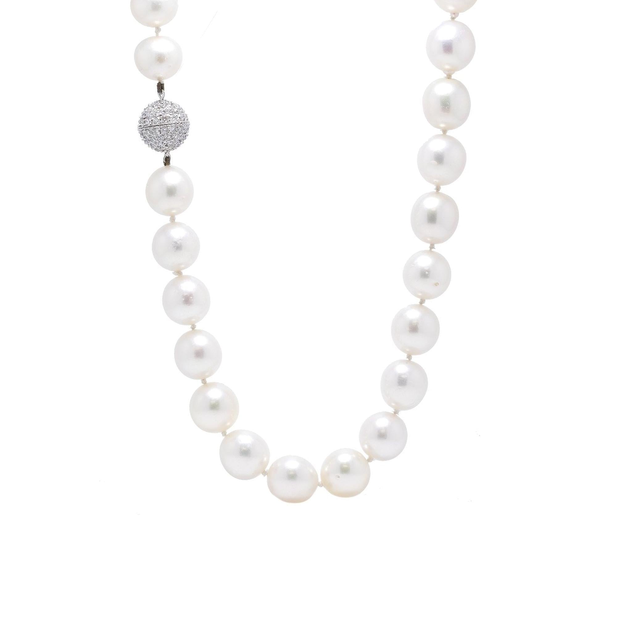 Pearl Necklace