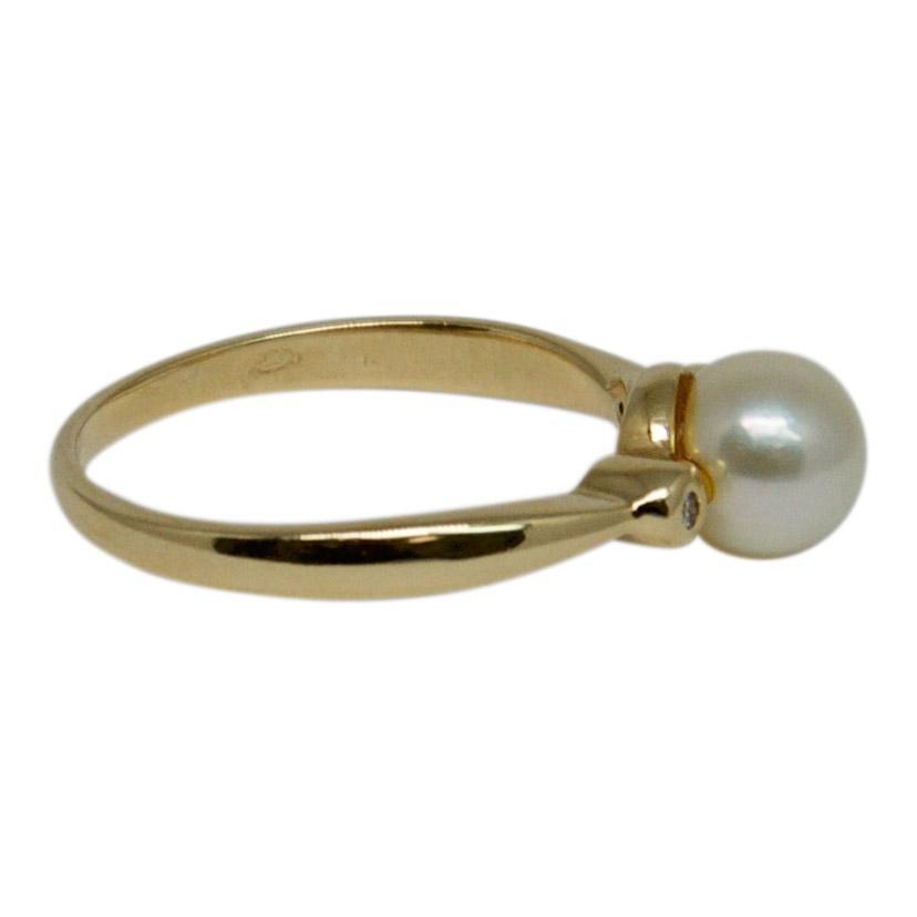 Pearl and Diamond Ring