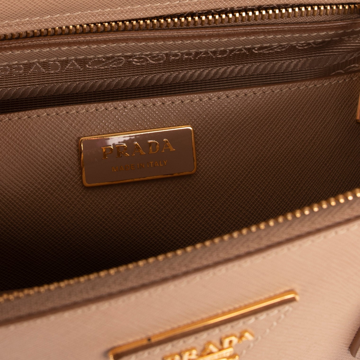 Prada Medium Saffiano Galleria Double Zip Tote w/ Strap