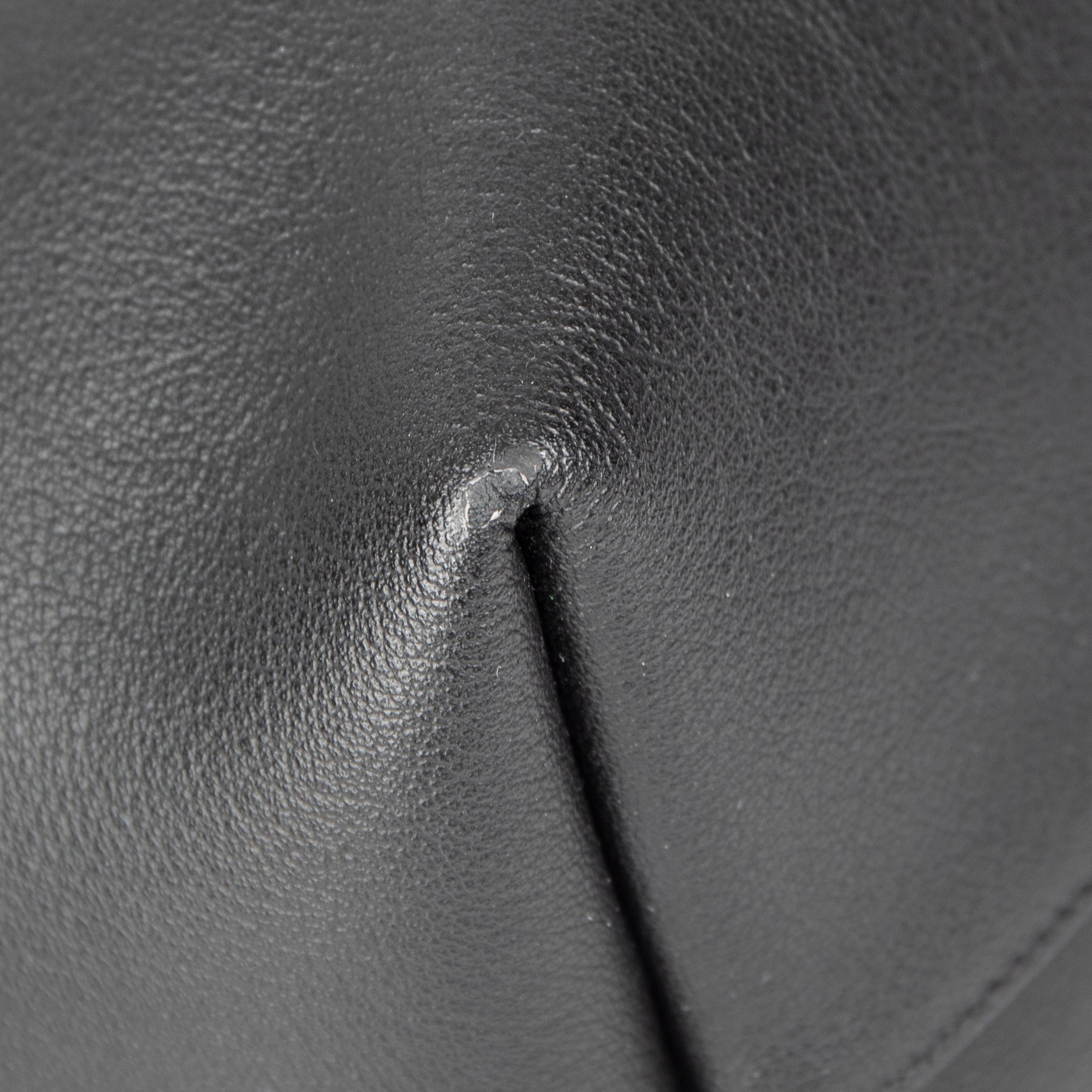 Saint Laurent E/W Shopping Tote w/ Pouch