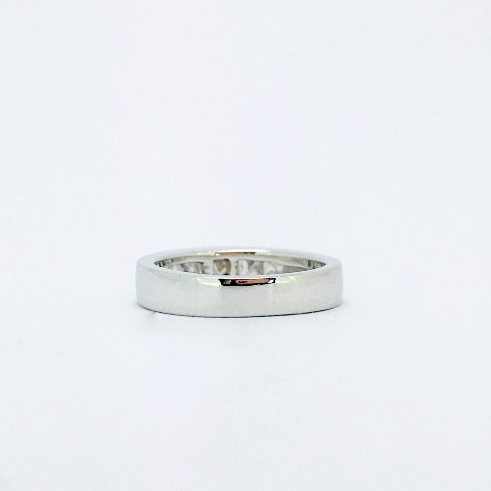 Single Row Diamond Band Ring
