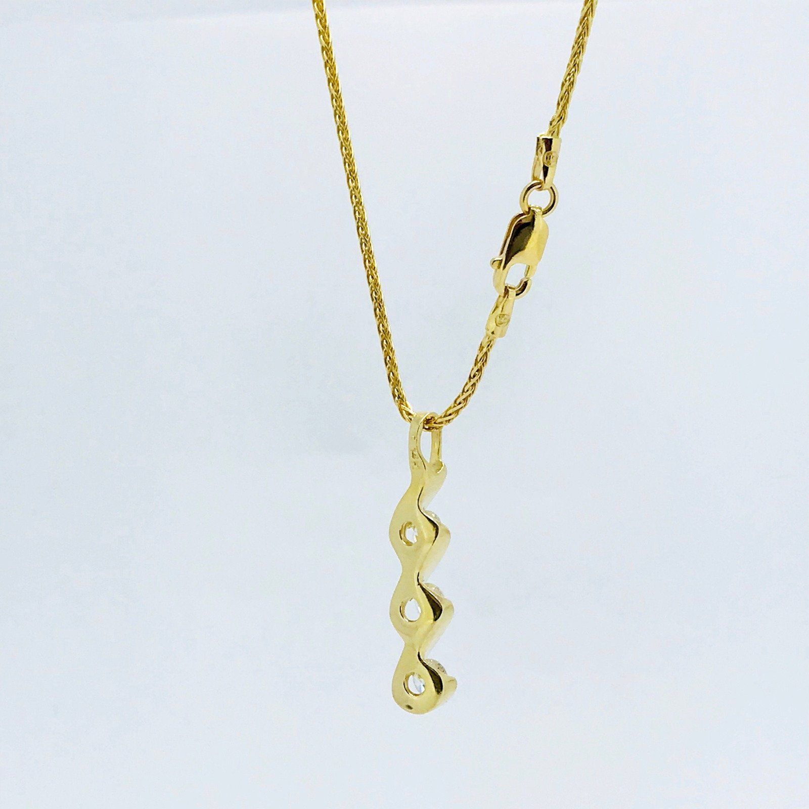 Single Row Diamond Trio Pendant Necklace