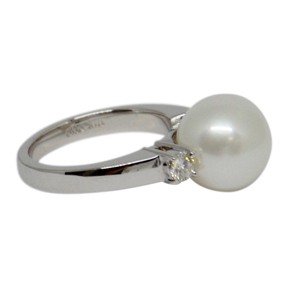 South Sea Pearl And Diamond Ring