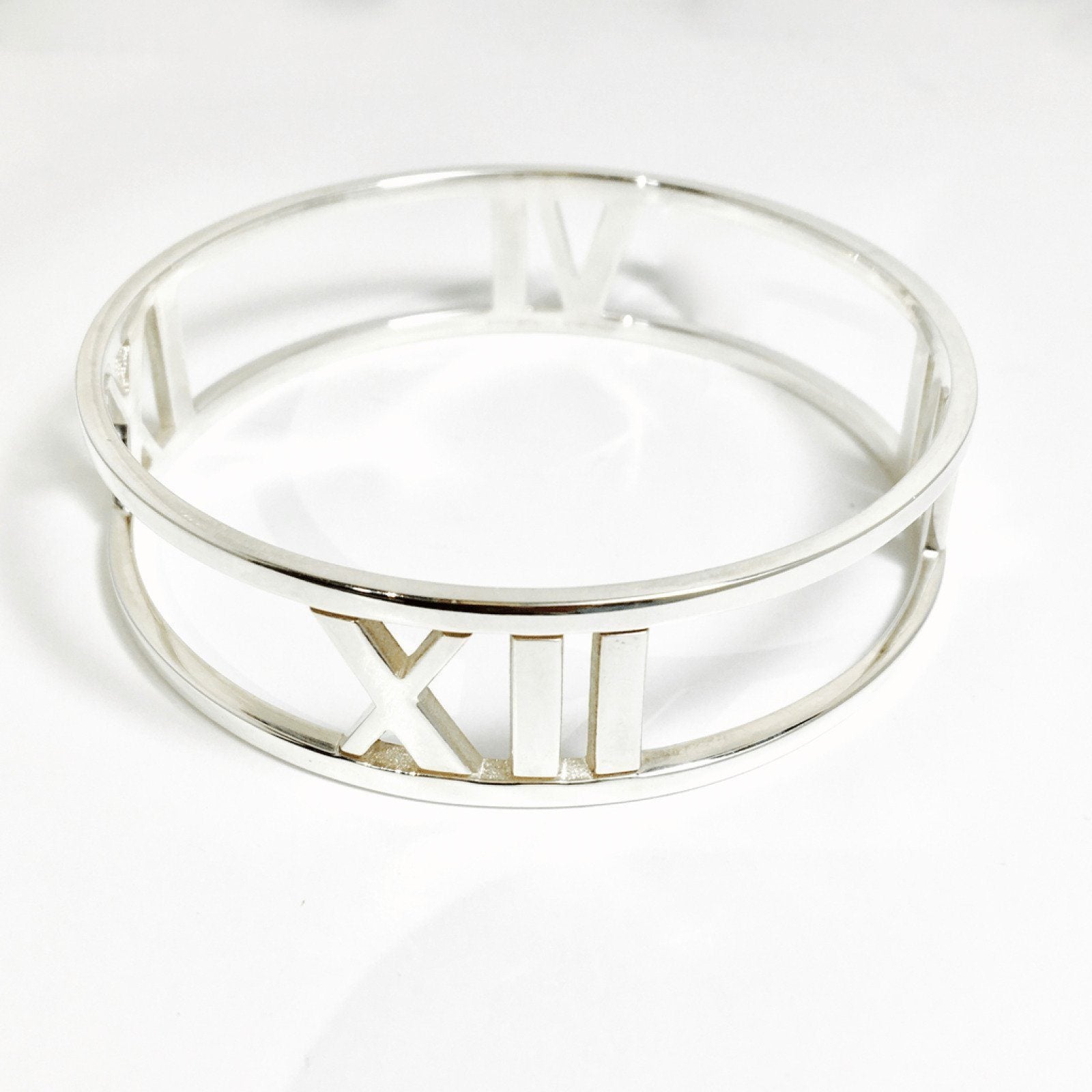 Tiffany & Co. Wide Atlas Bangle