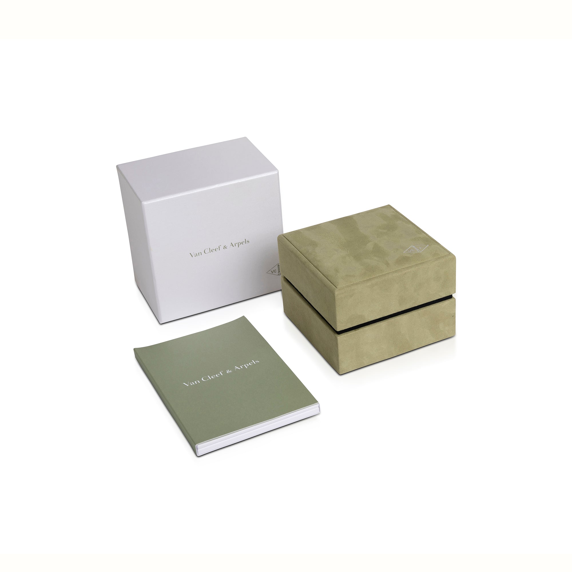 Van Cleef & Arpels Perlee Signature Bracelet w/ Box & Certificate