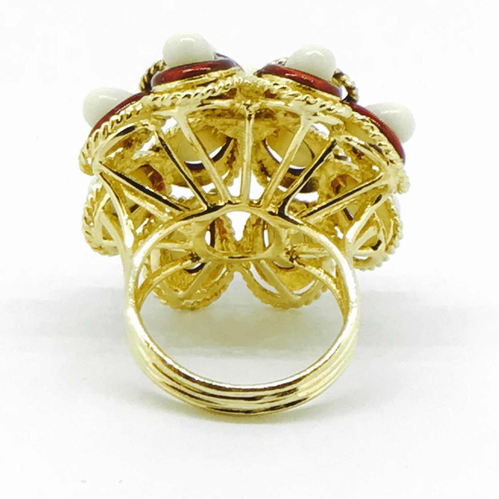 White Coral and Red Enamel Design Ring in 18K Yellow Gold