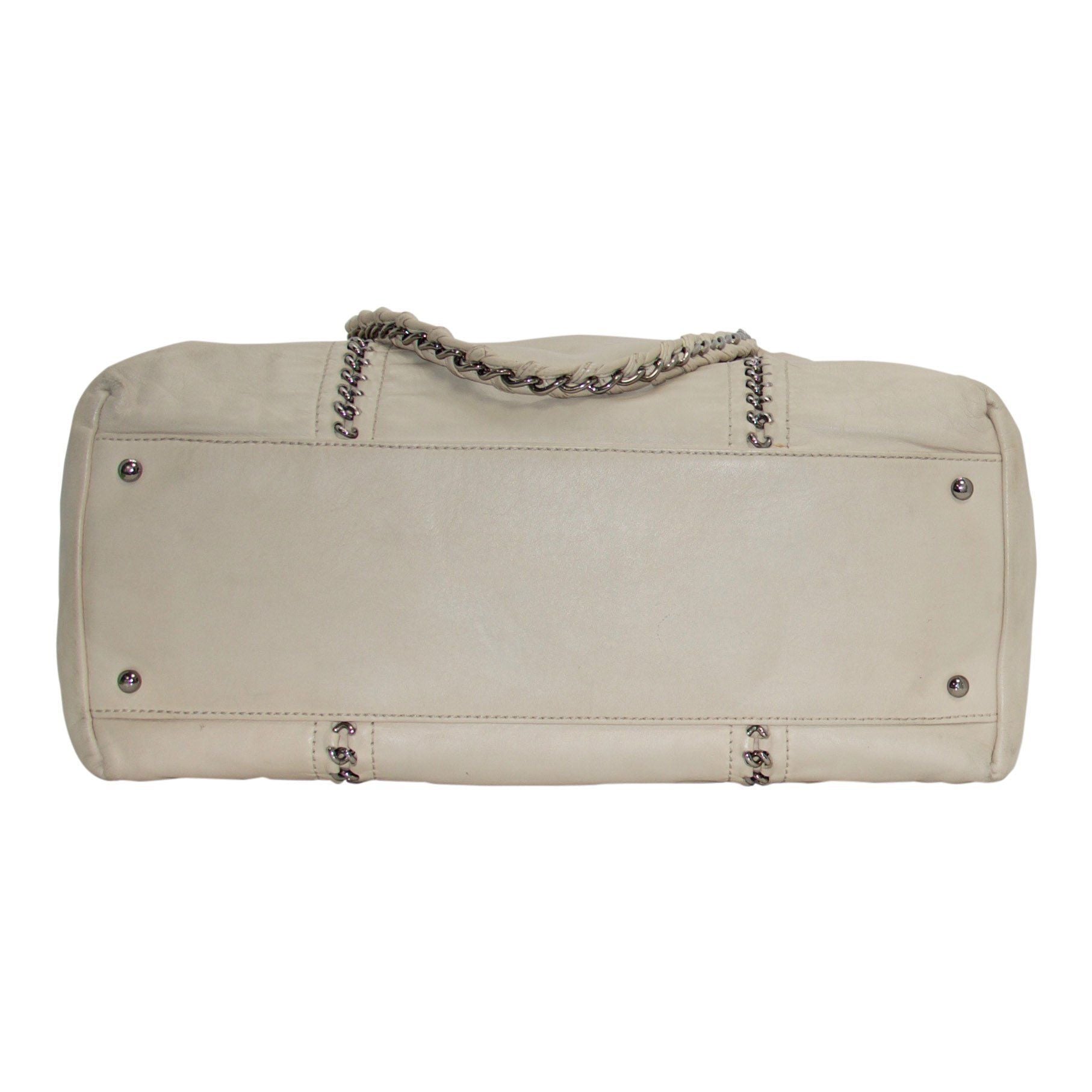 Chanel Luxe Ligne Tote