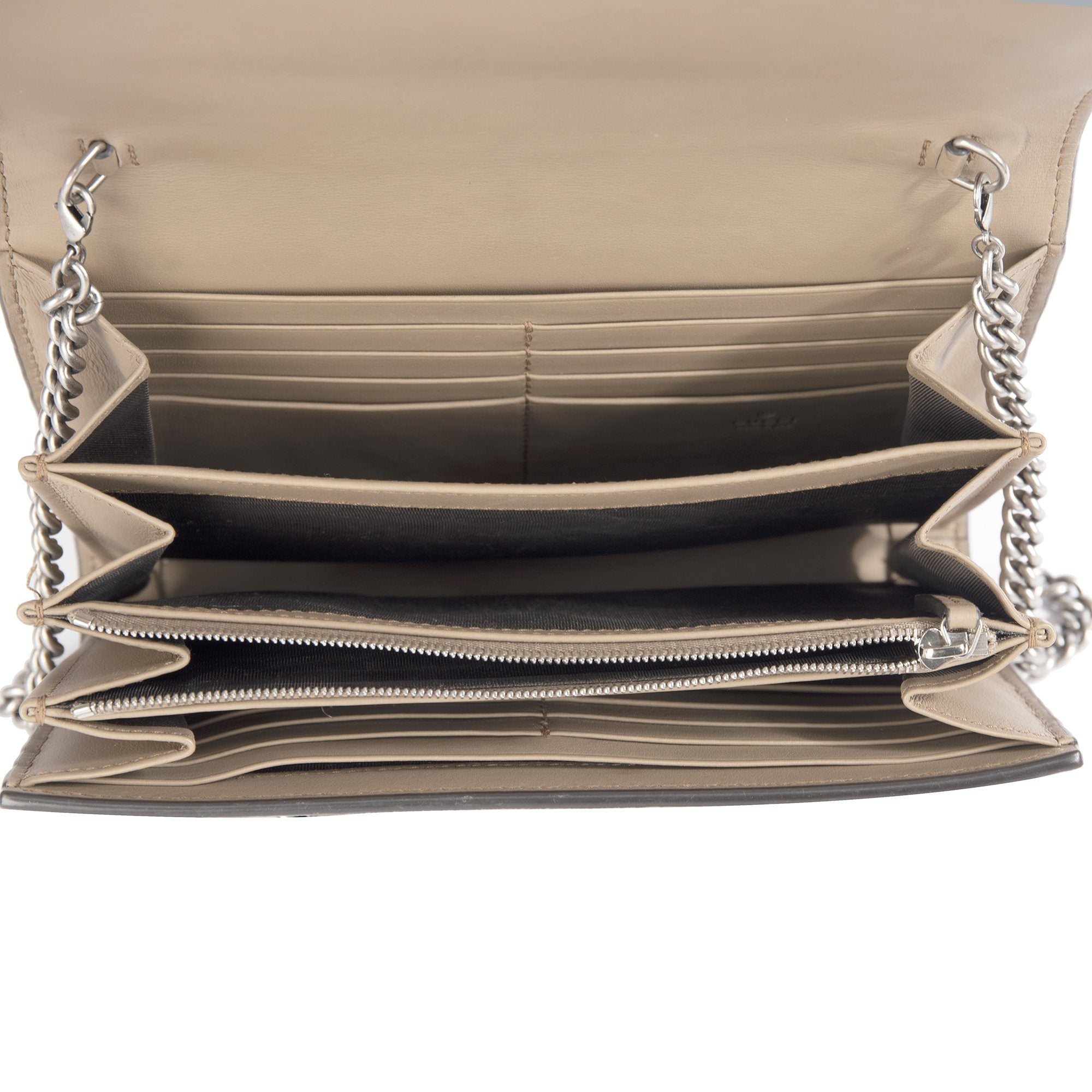 Gucci Dionysus GG Supreme Wallet on Chain